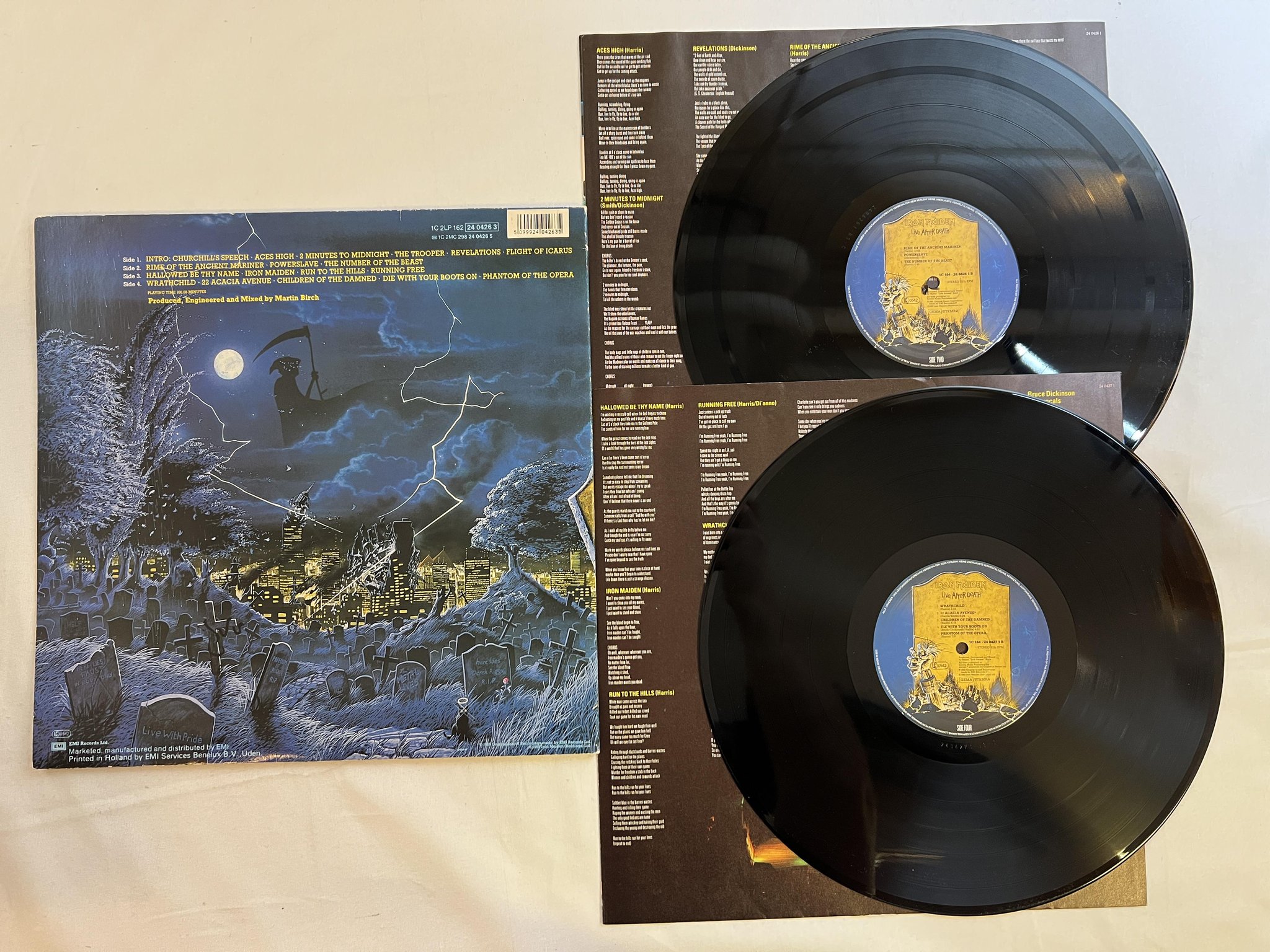 Omslagsbild för skivan IRON MAIDEN live after death LP -85 Hol EMI 1C 164 2404261