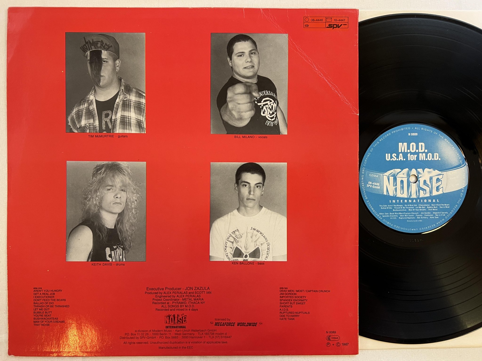 Omslagsbild för skivan M.O.D.  U.S.A. For M.O.D. LP -87 Ger NOISE INTERNATIONAL N 0089 trash