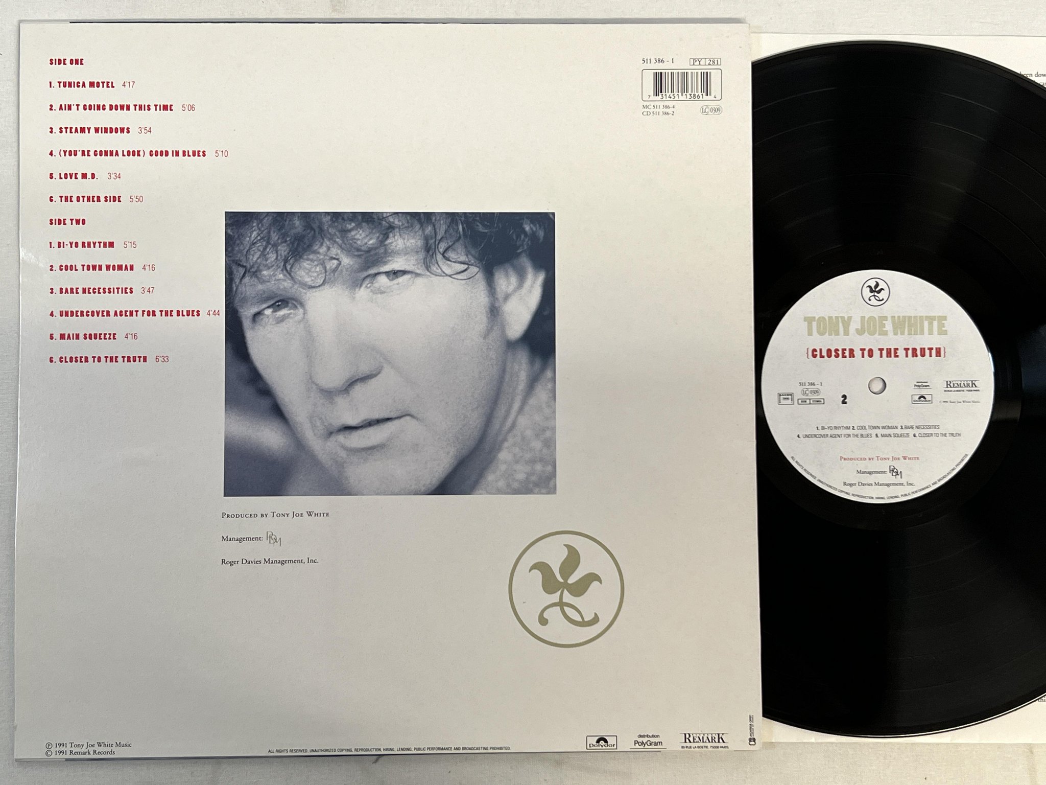 Omslagsbild för skivan TONY JOE WHITE Closer To The Truth LP -92 EU REMARK 511 386-1