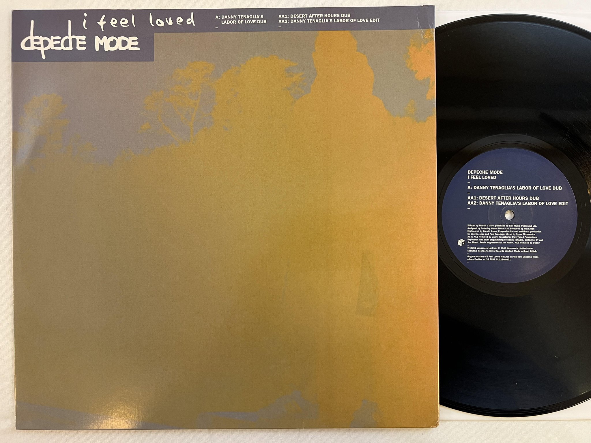 Omslagsbild för skivan DEPECHE MODE I Feel Loved 12" 2001 UK MUTE PL12BONG31 promo