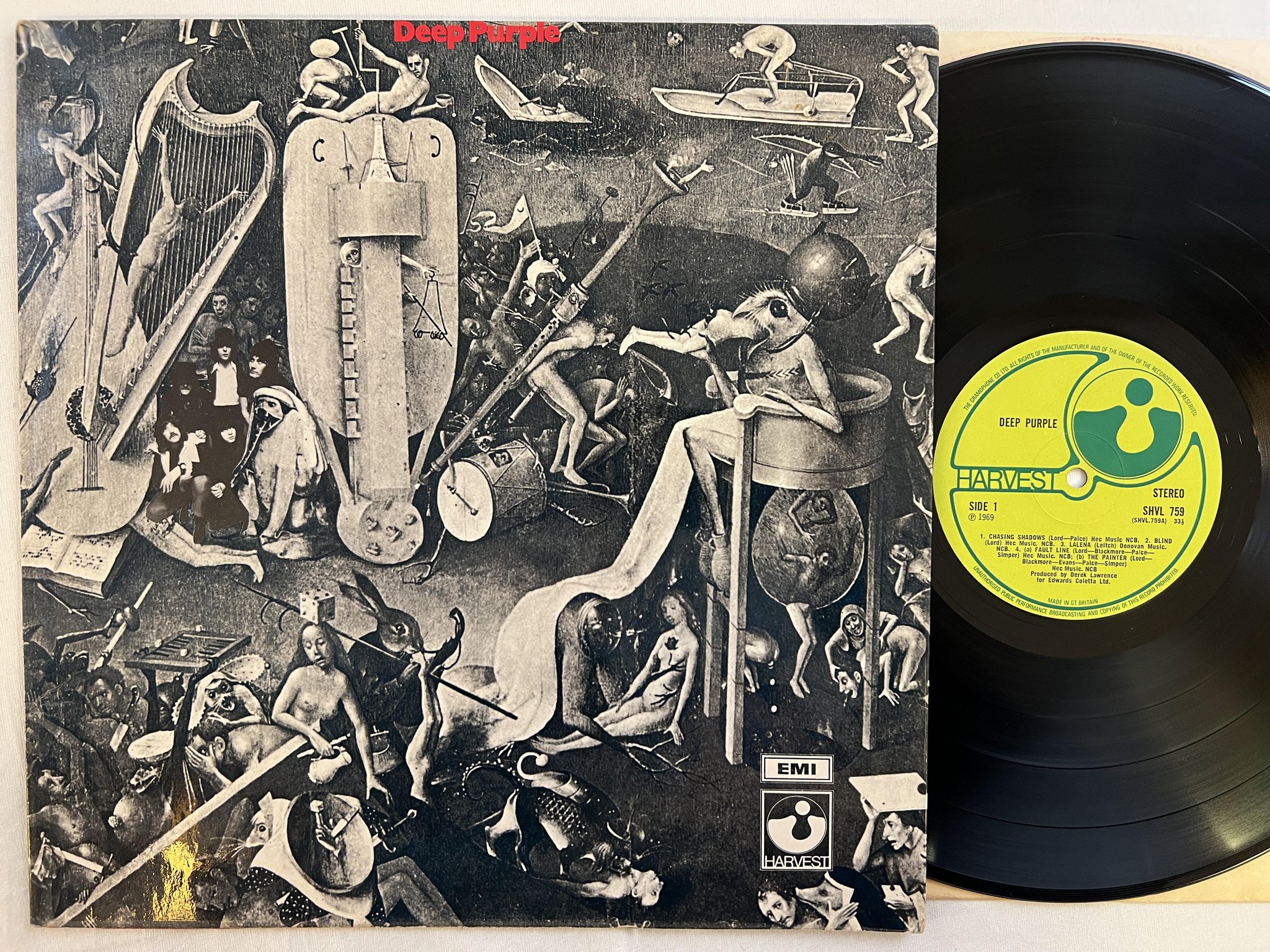 Omslagsbild för skivan DEEP PURPLE s/t LP -69 UK HARVEST SHVL 759 