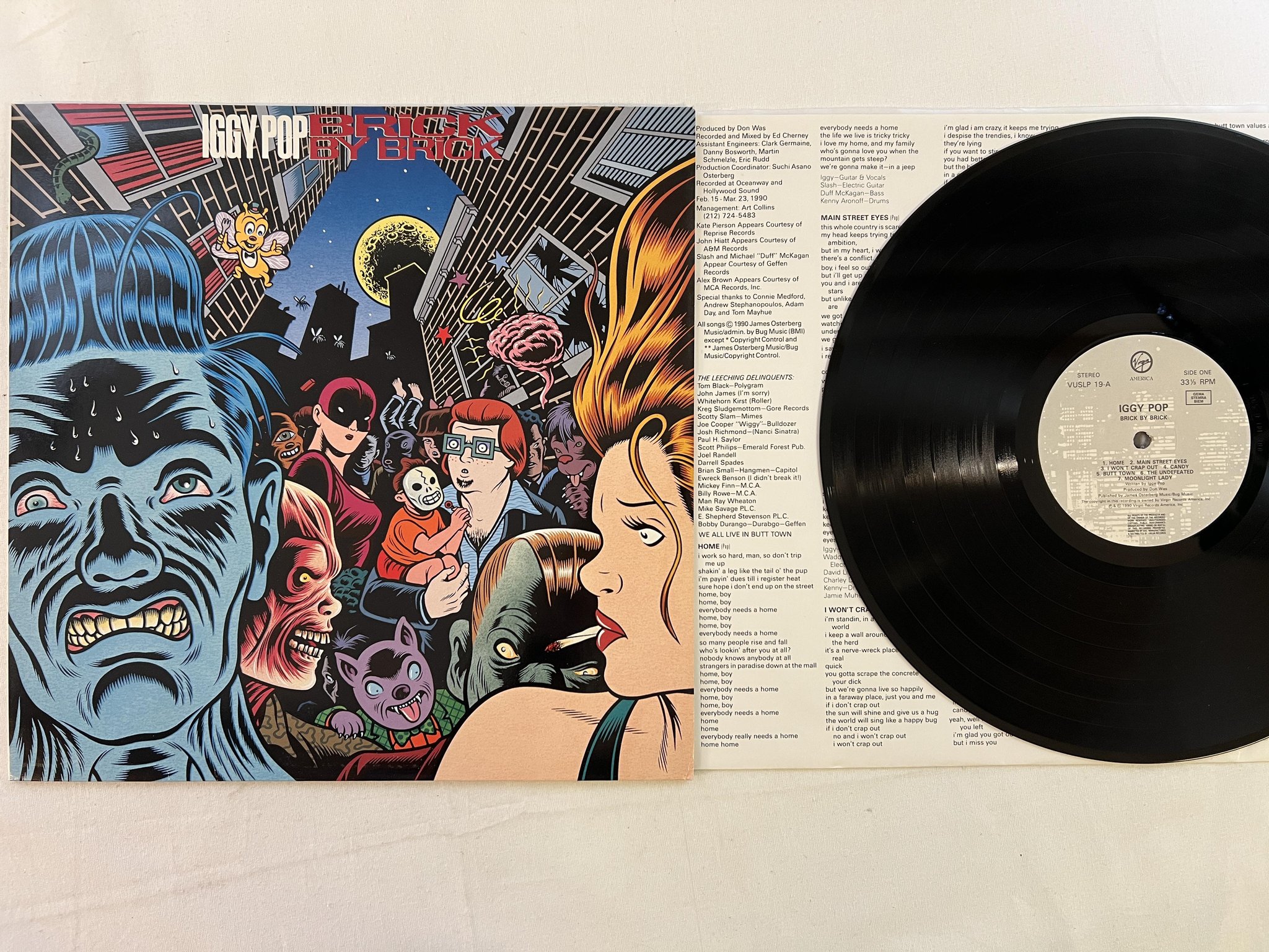 Omslagsbild för skivan IGGY POP brick by brick LP -90 EU VIRGIN VUSLP 19