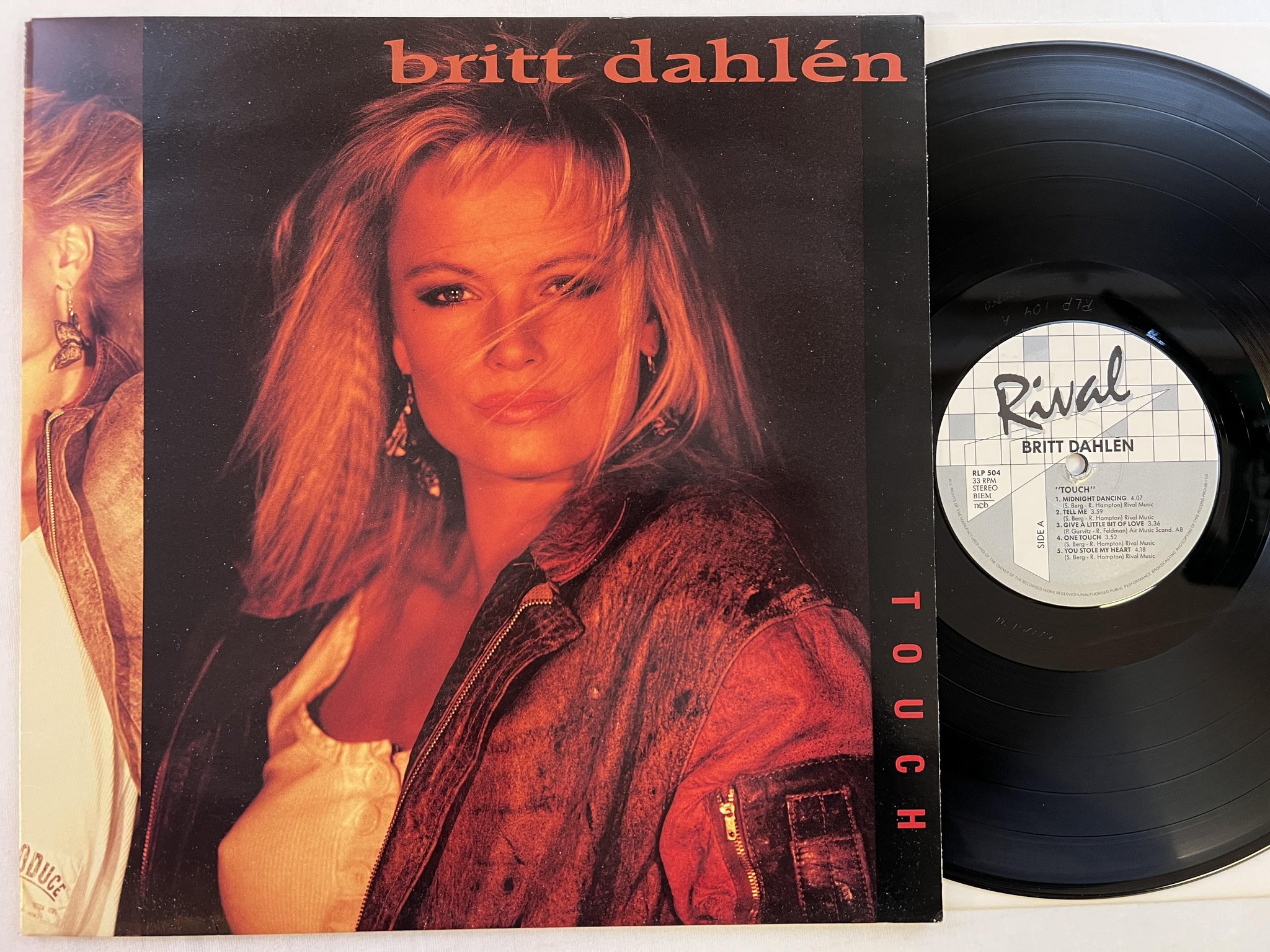 Omslagsbild för skivan BRITT DAHLEN touch LP -88 Swe RIVAL RLP 504