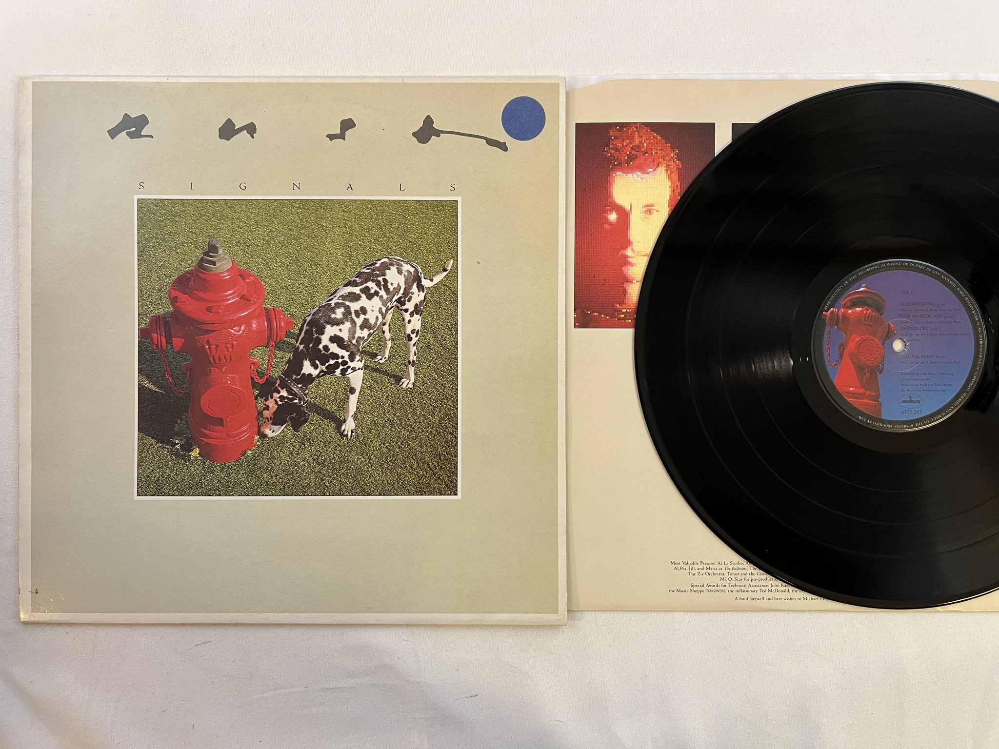 Omslagsbild för skivan RUSH signals LP -82 MERCURY 6337243