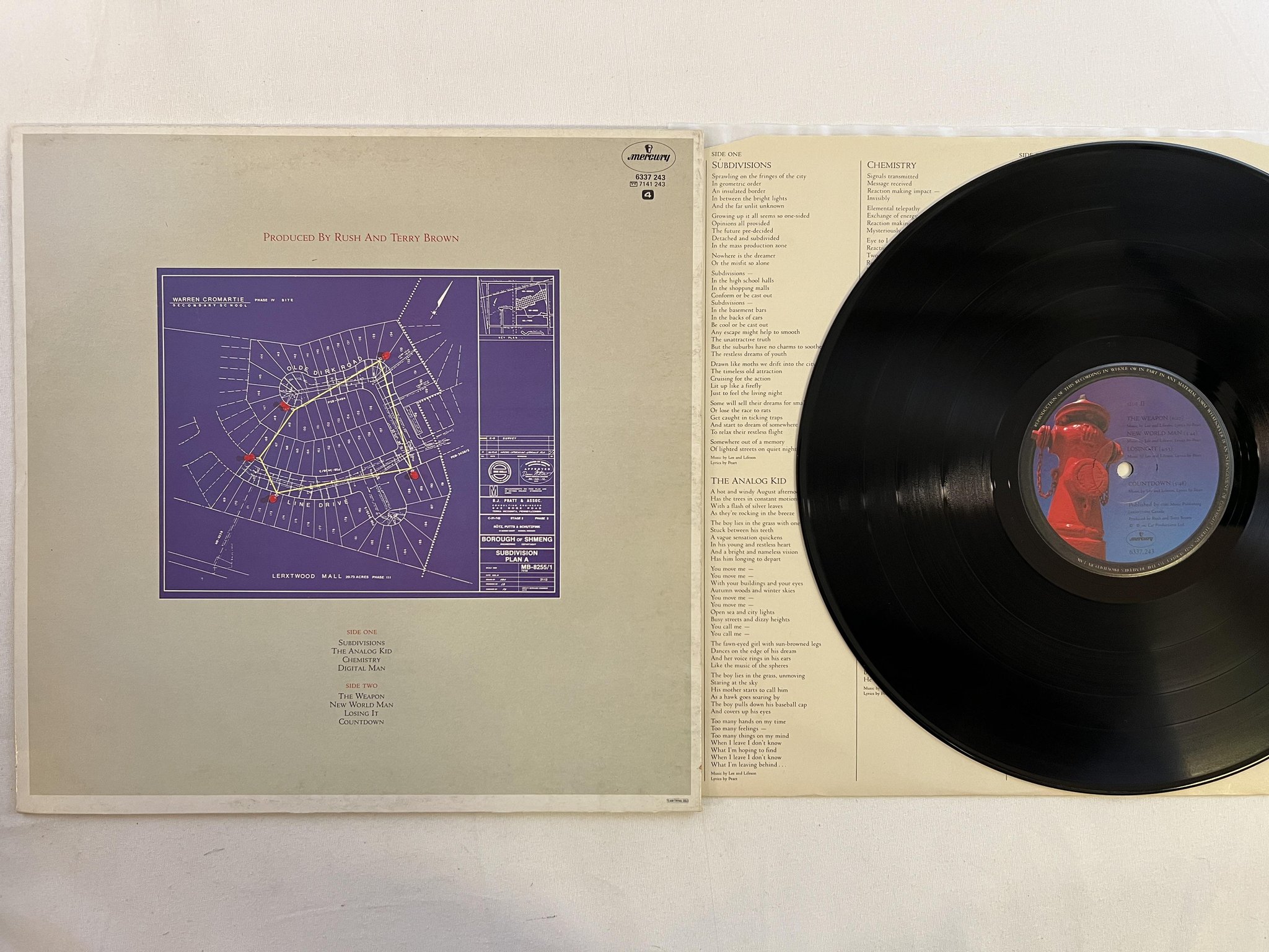 Omslagsbild för skivan RUSH signals LP -82 MERCURY 6337243