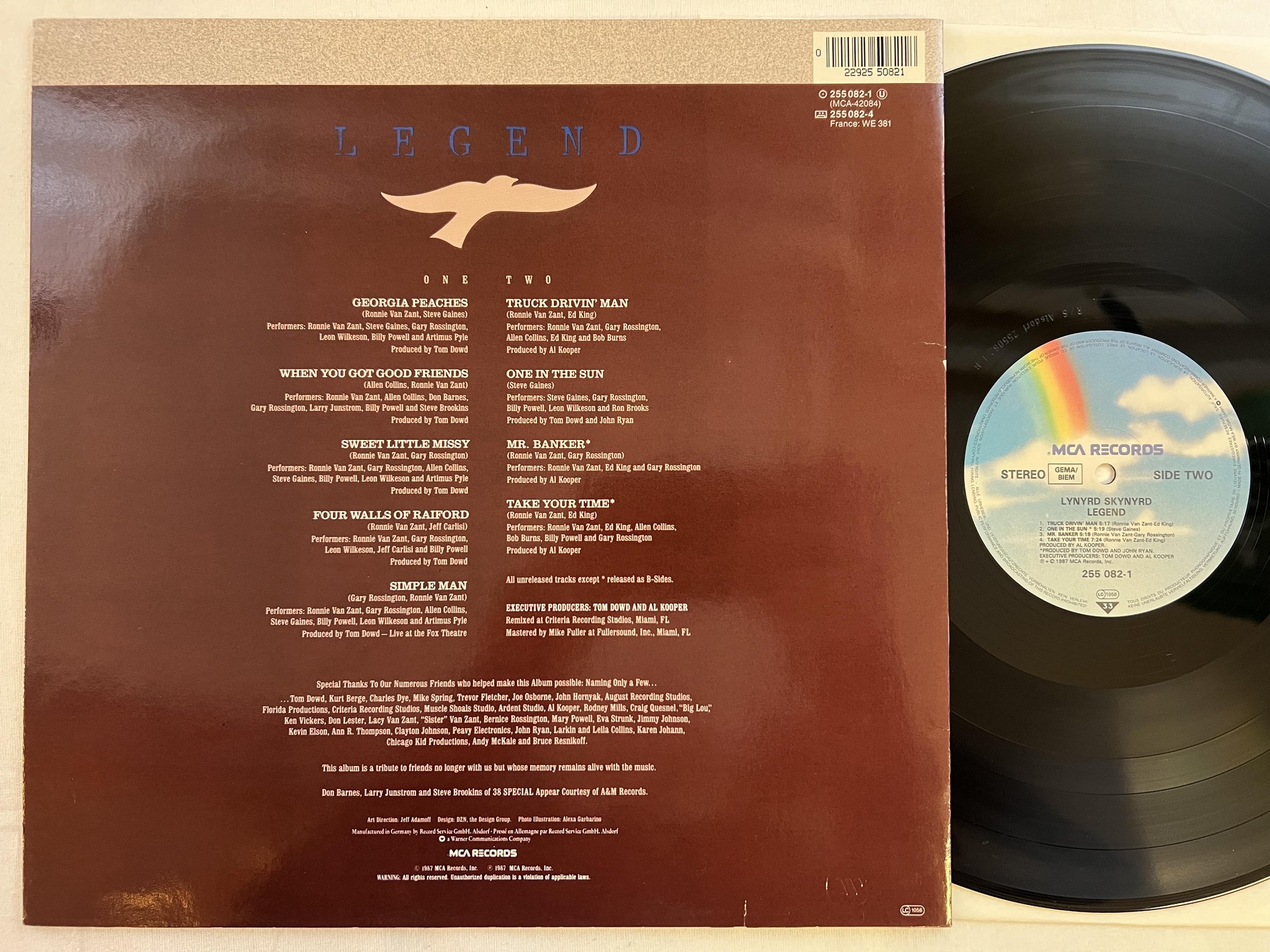 Omslagsbild för skivan LYNARD SKYNARD legend LP -87 Ger MCA 255082-1