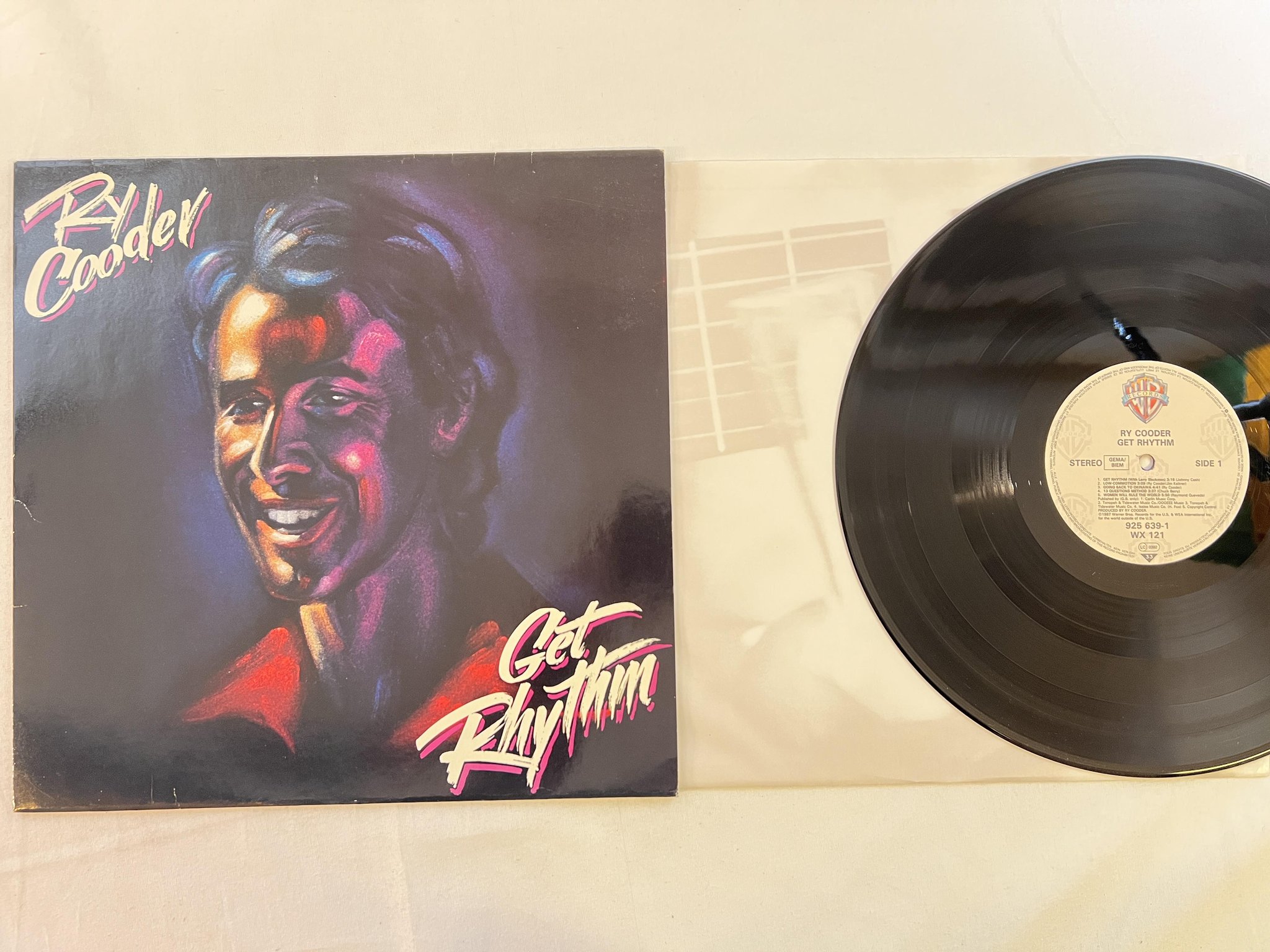 Omslagsbild för skivan RY COODER get rhythm LP -87 Ger WARNER 925 639-1