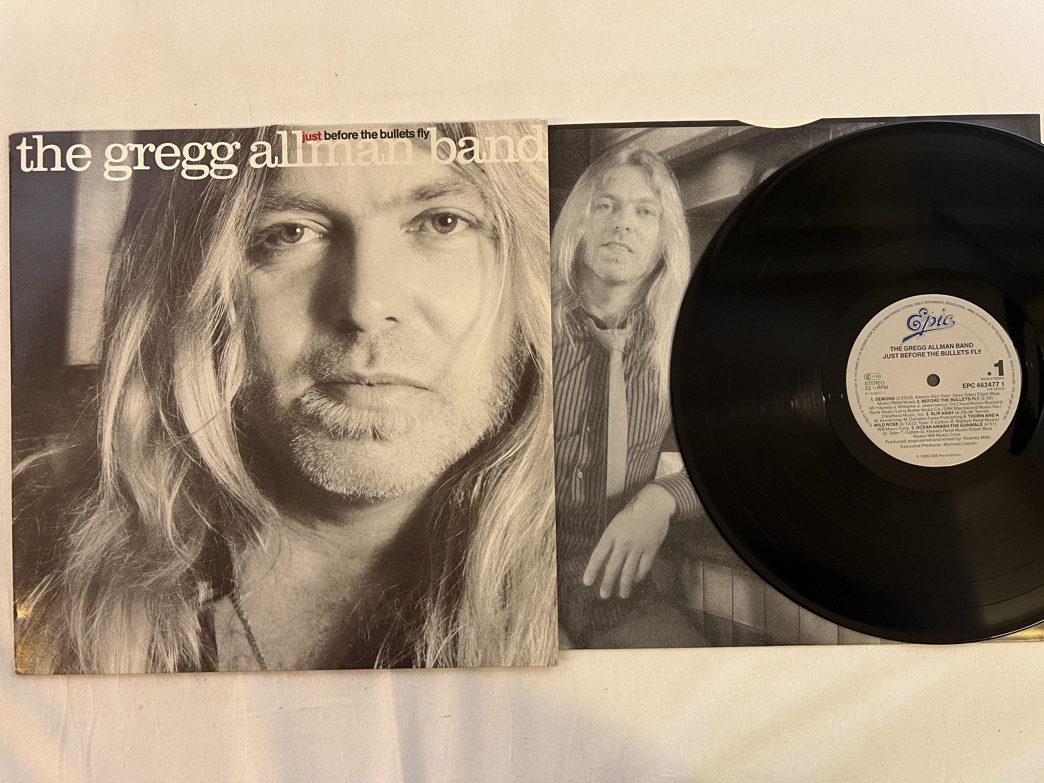 Omslagsbild för skivan THE GREGG ALLMAN BAND just before the bullets fly LP -88 Hol EPIC EPC 4624771