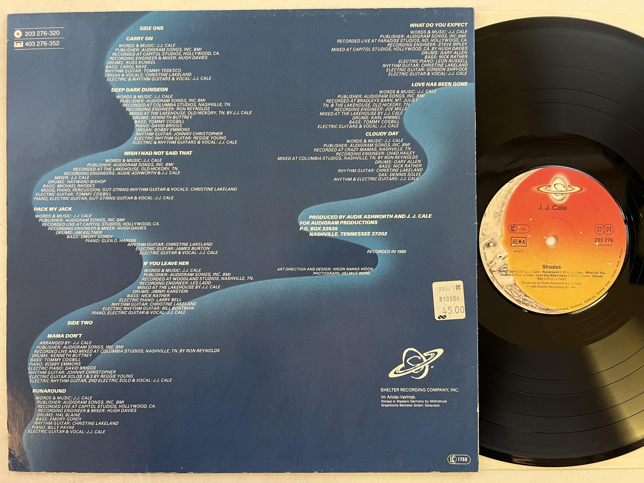 Omslagsbild för skivan J.J. CALE shades LP -80 GER SHELTER 203 276