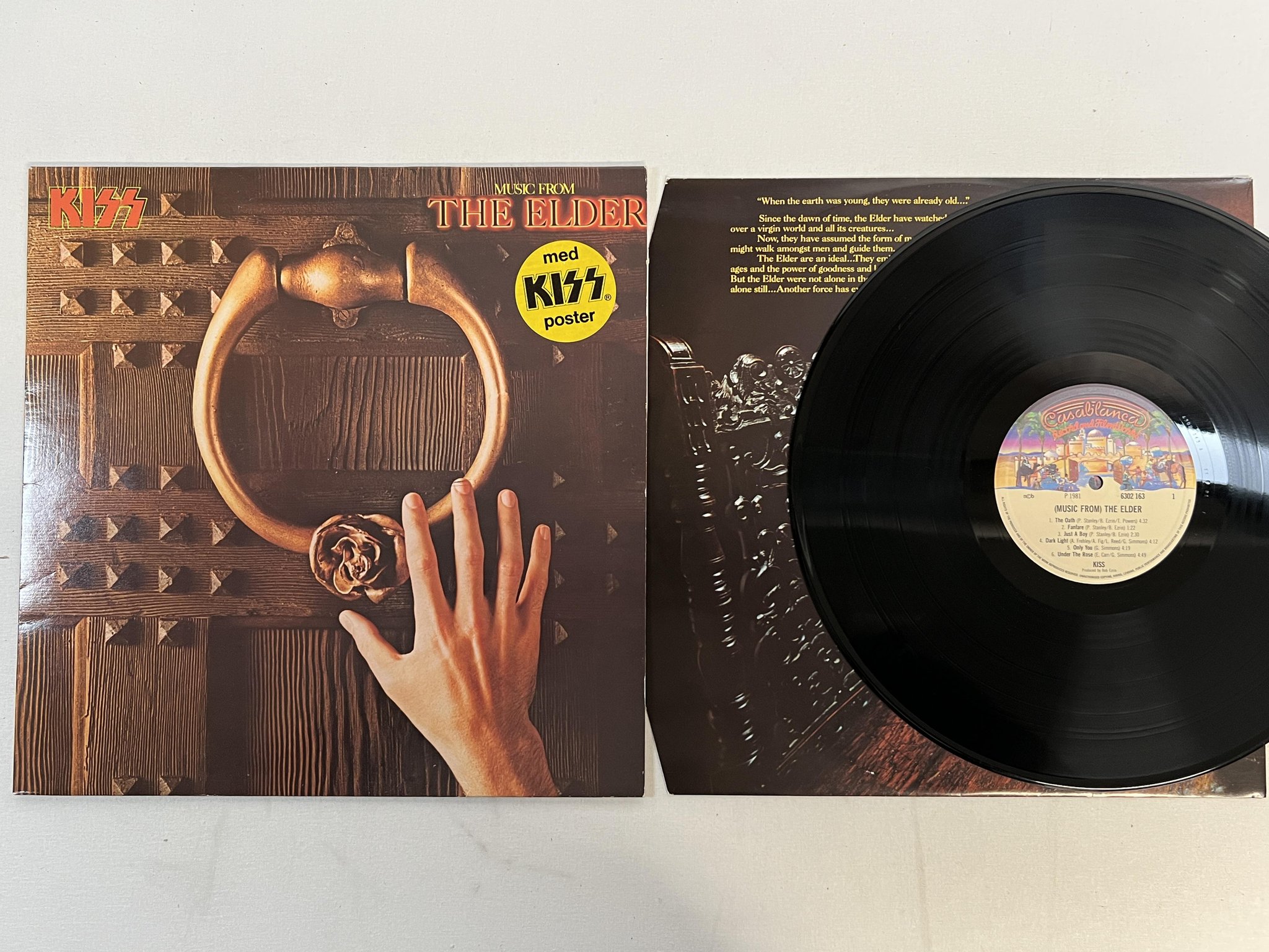 Omslagsbild för skivan KISS the elder LP -81 ncb CASABLANCA 6302 163 w/ poster