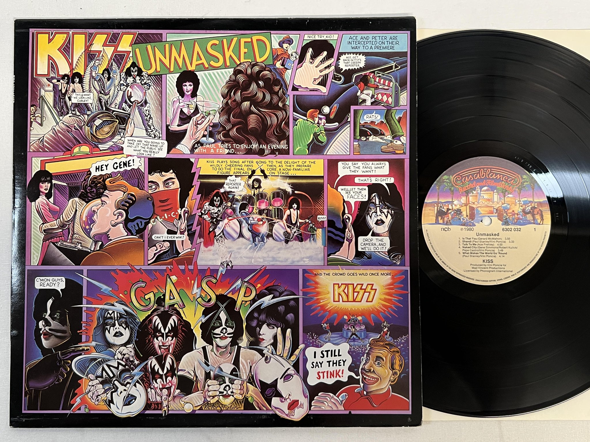 Omslagsbild för skivan KISS unmasked LP -80 ncb CASABLANCA 6302032 w/ poster