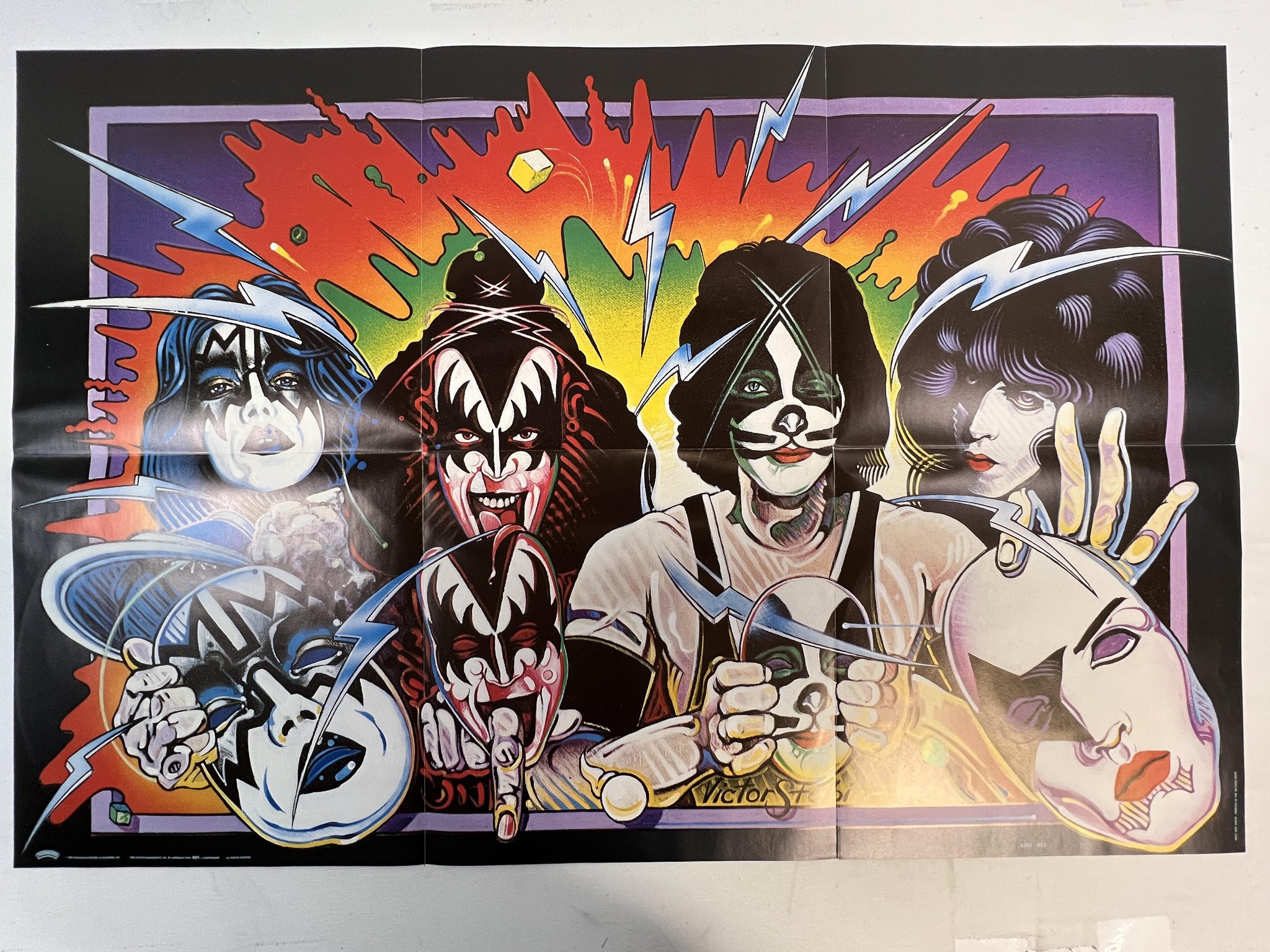 Omslagsbild för skivan KISS unmasked LP -80 ncb CASABLANCA 6302032 w/ poster