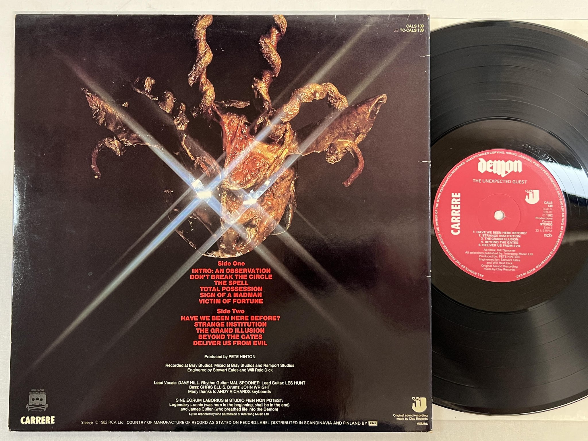 Omslagsbild för skivan DEMON the unspected guest LP -82 ncb CARRERE CALS 139