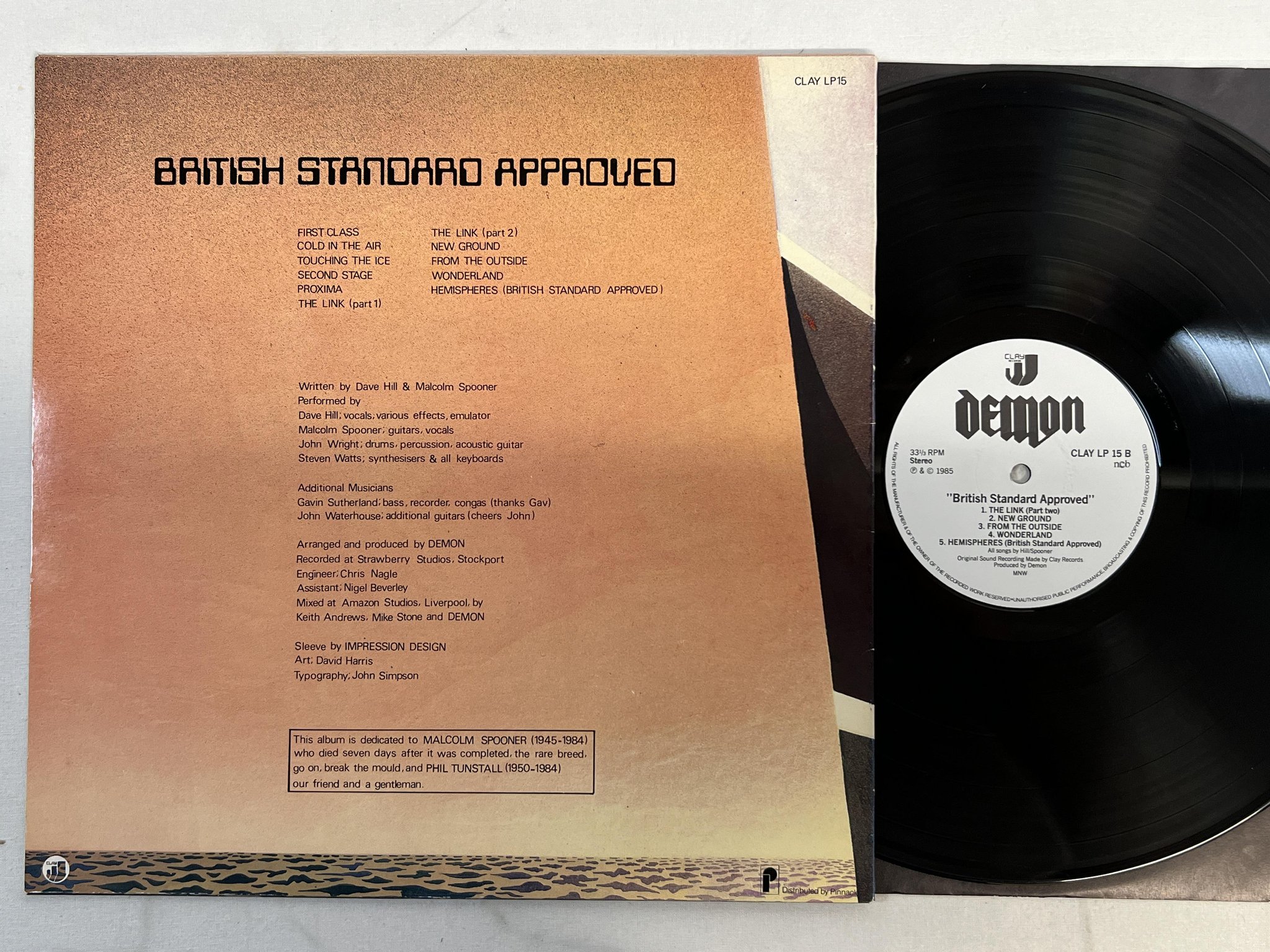 Omslagsbild för skivan DEMON british standard approved LP -85 ncb CLAY LP 15
