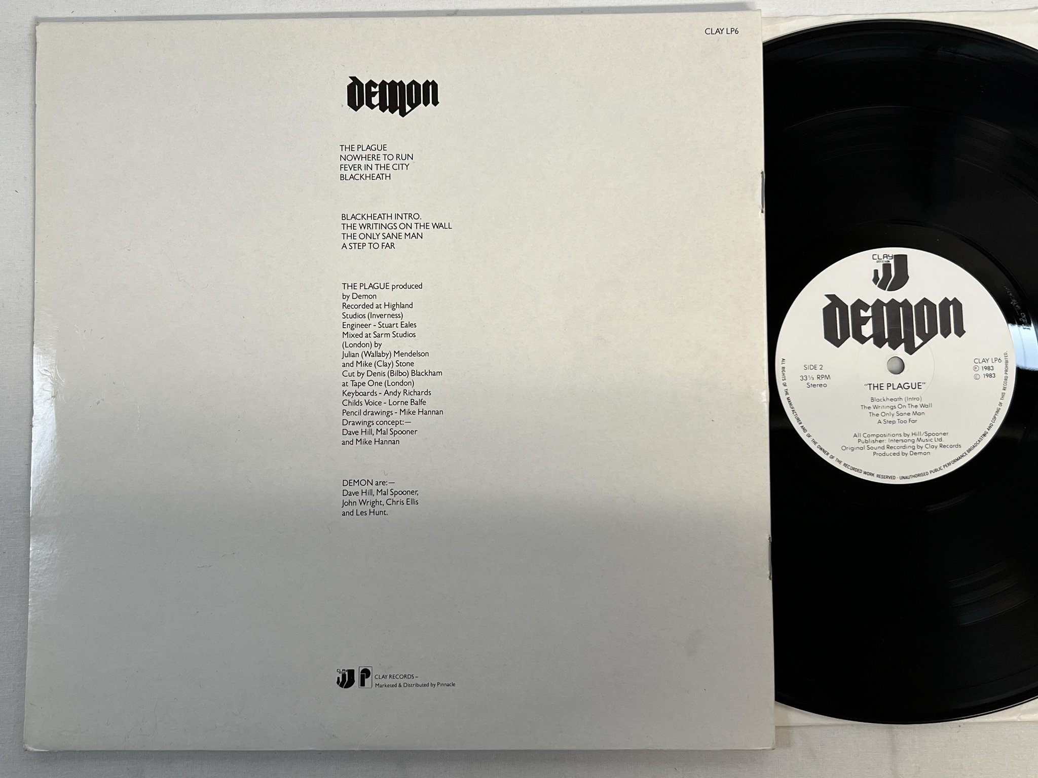Omslagsbild för skivan DEMON the plague LP -83 CLAY LP6