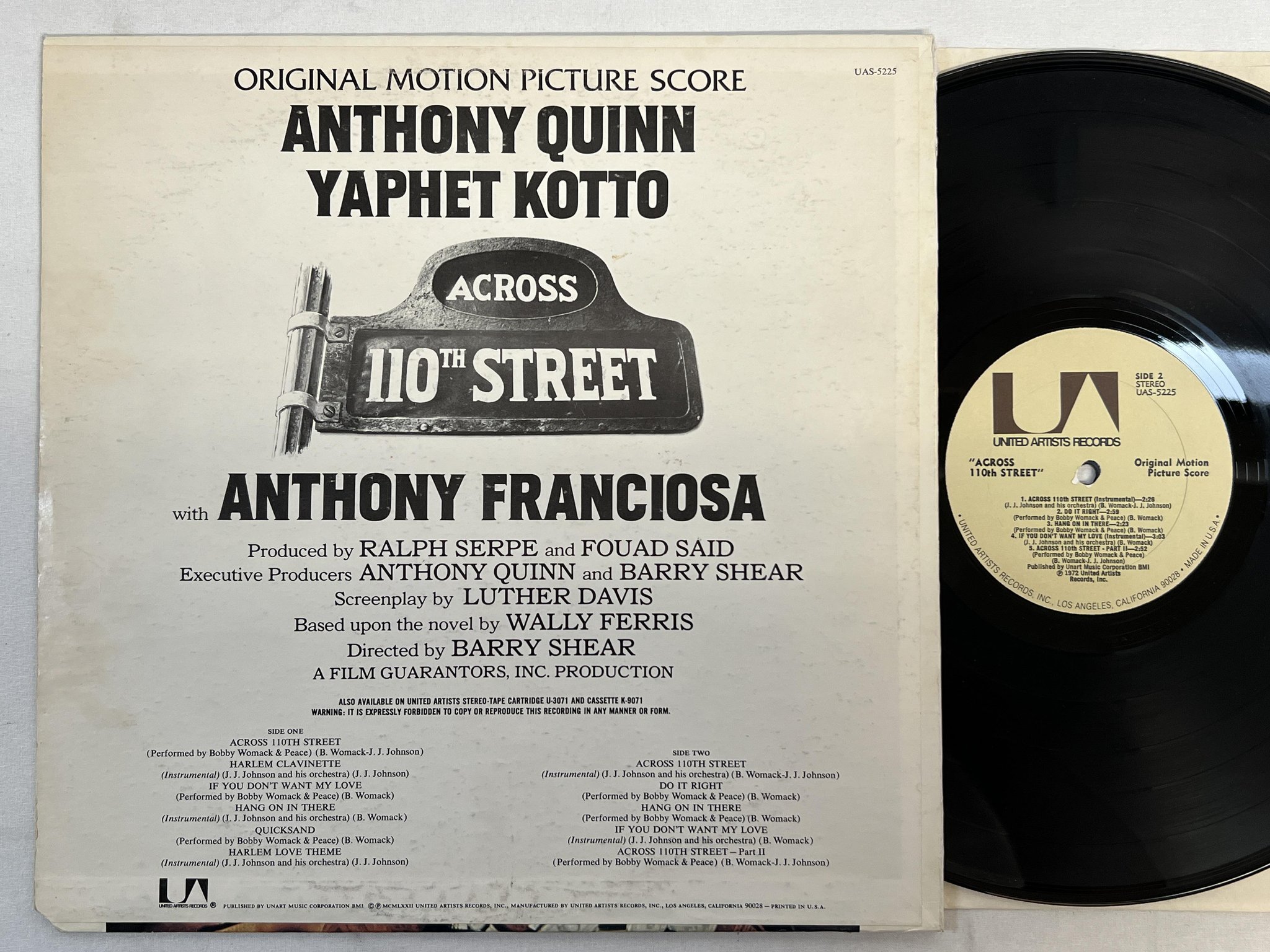 Omslagsbild för skivan BOBBY WOMACK across 110th street LP -72 US UNITED ARTISTS blaxploitation