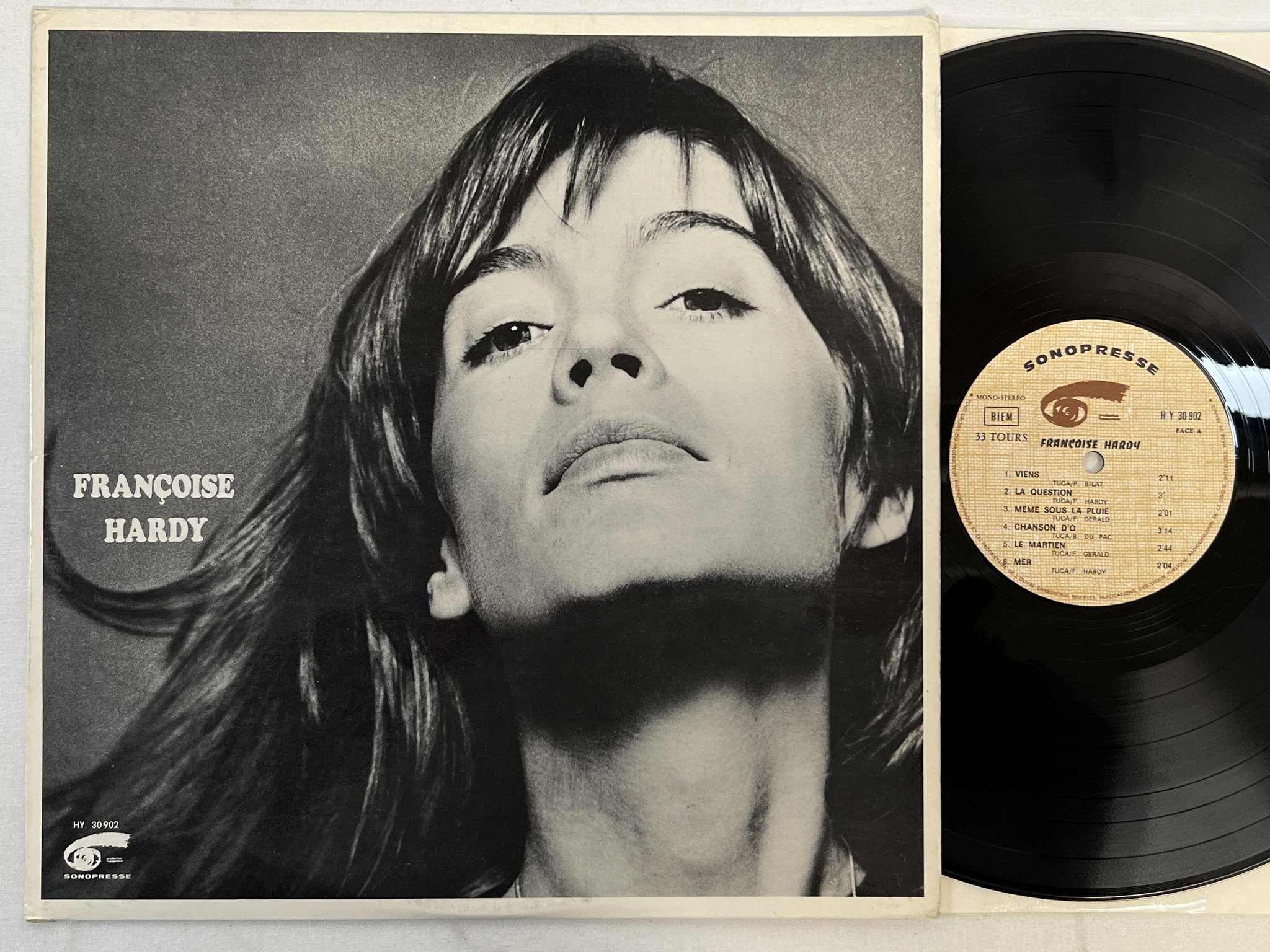 Omslagsbild för skivan FRANCOISE HARDY s/t LP Fra SONOPRESSE HY 30902 ** RARE MISPRINT **