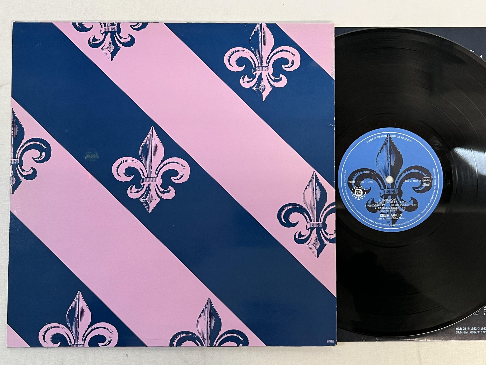 Omslagsbild för skivan EBBA GRÖN s/t LP -82 Swe MISTLUR MLR 25