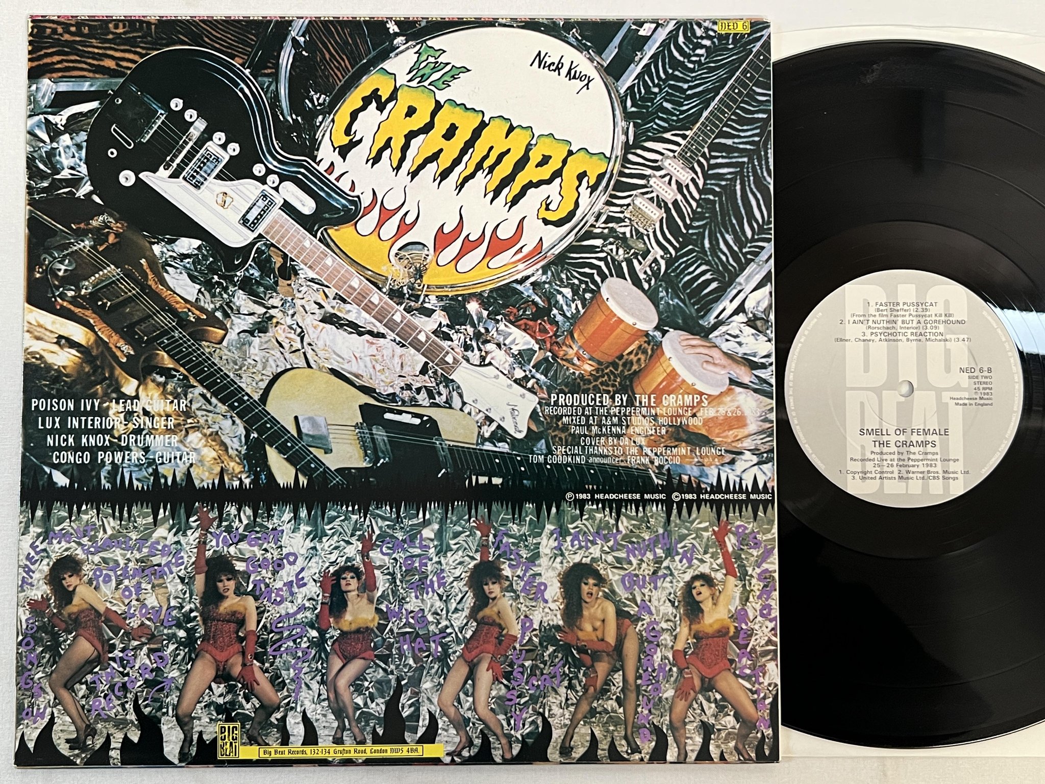 Omslagsbild för skivan THE CRAMPS smell of female MINI-LP -83 UK BIG BEAT NED 6 psychobilly