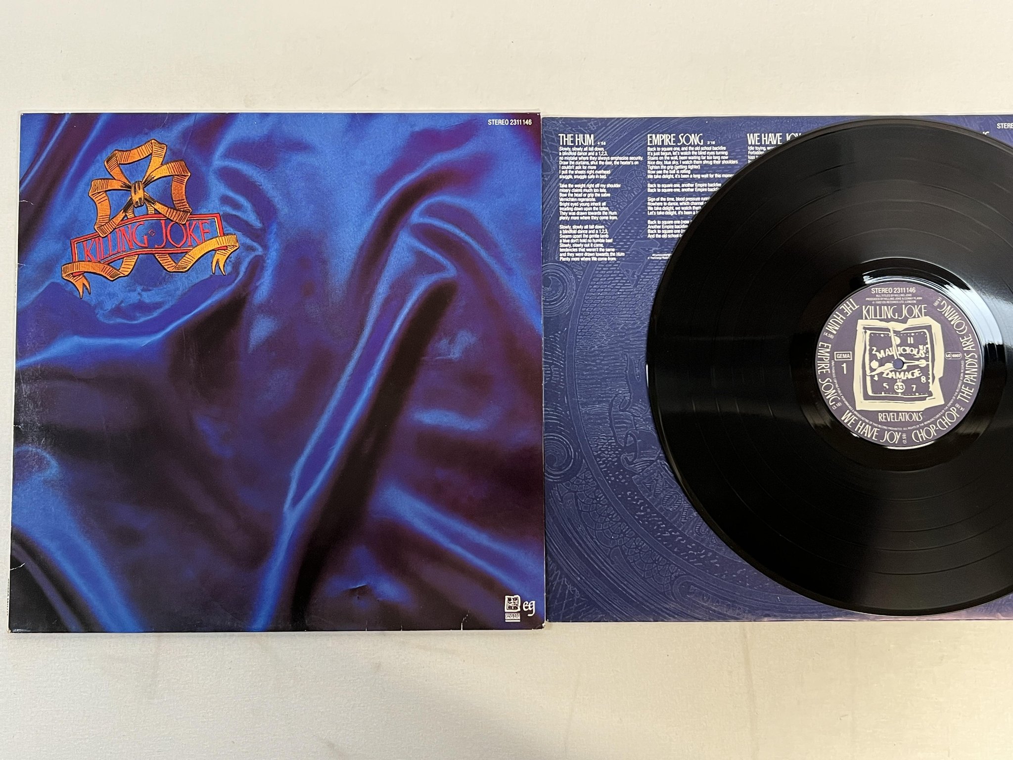 Omslagsbild för skivan KILLING JOKE revelations LP -82 Ger EG 2311 146