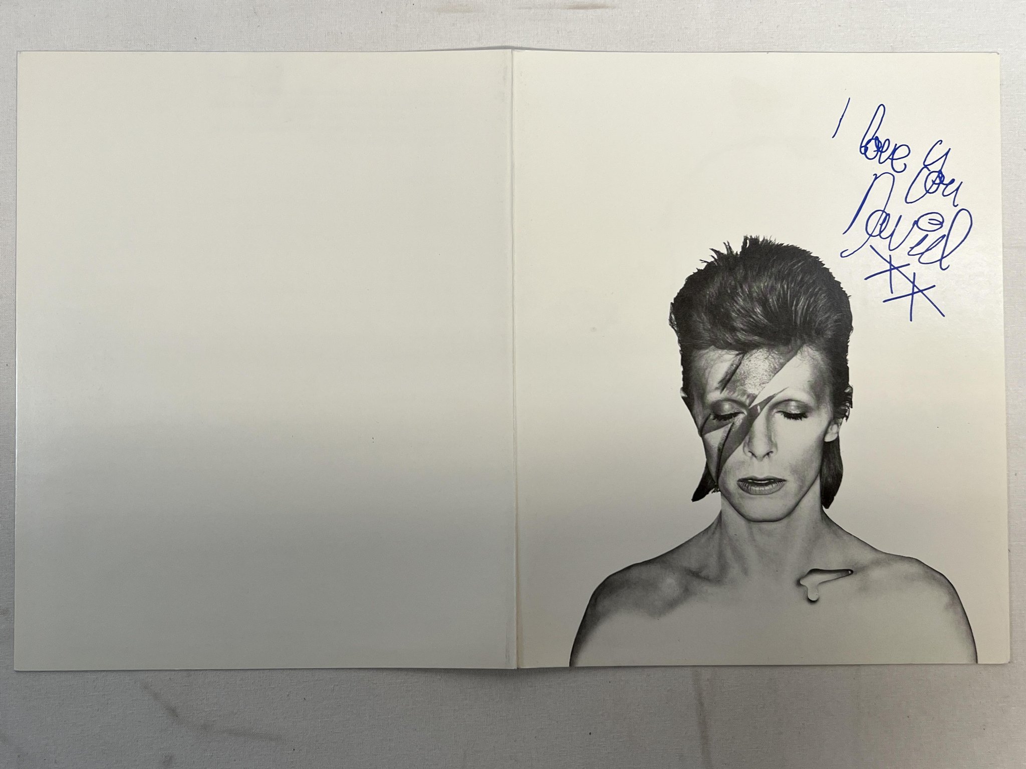 Omslagsbild för skivan DAVID BOWIE aladdin sane LP -73 UK RCA RS 1001 ** fanclub insert **
