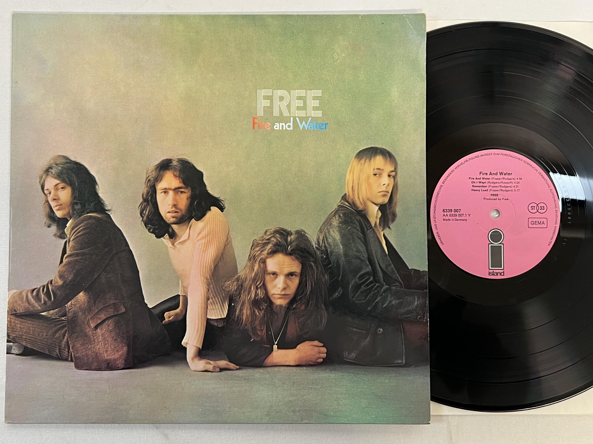 Omslagsbild för skivan FREE fire and water LP Ger ISLAND ILPS 6339 007