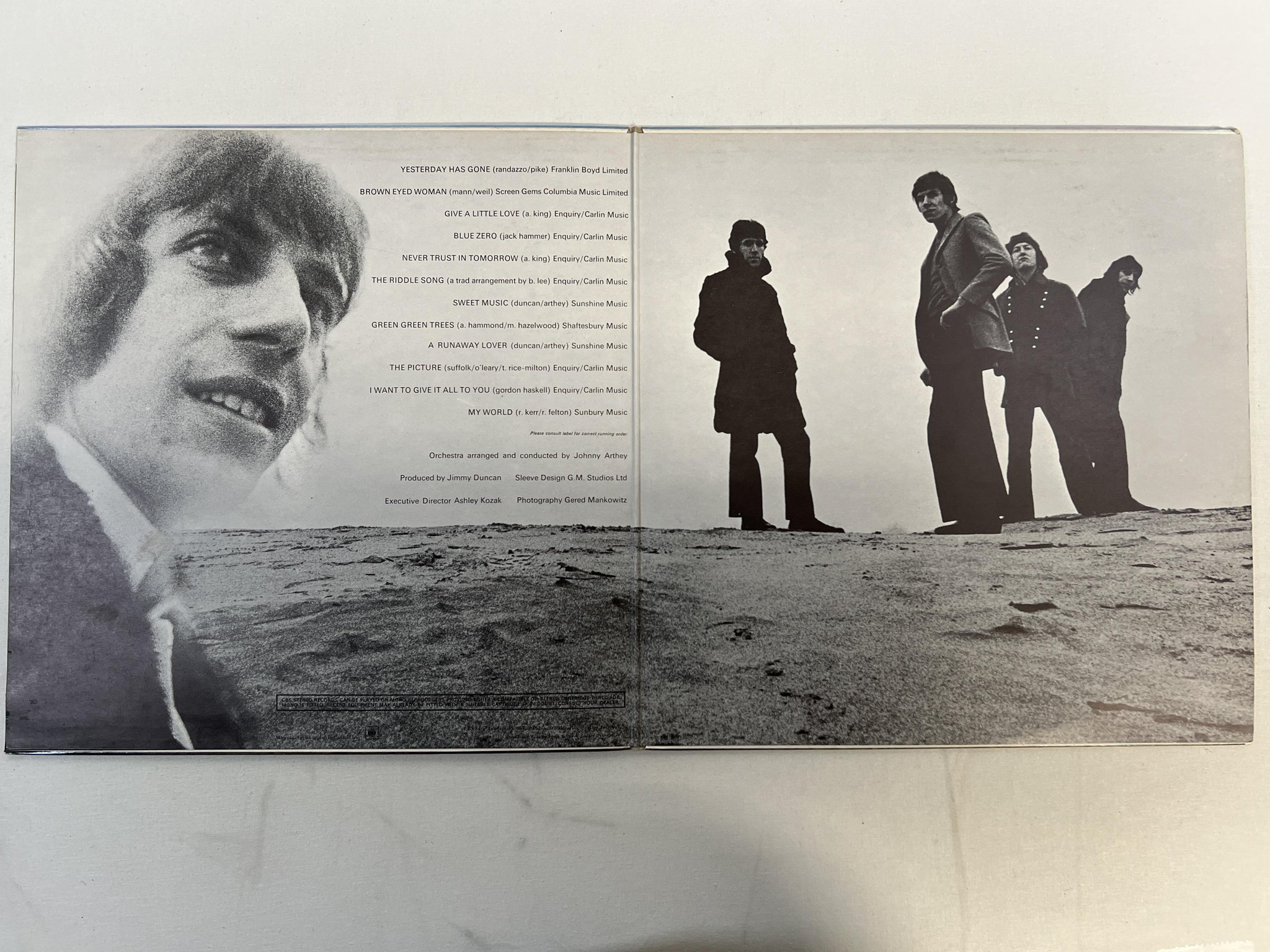 Omslagsbild för skivan CUPIDS INSPIRATION yesterday has gone LP -69 UK NEMS S 6-63553