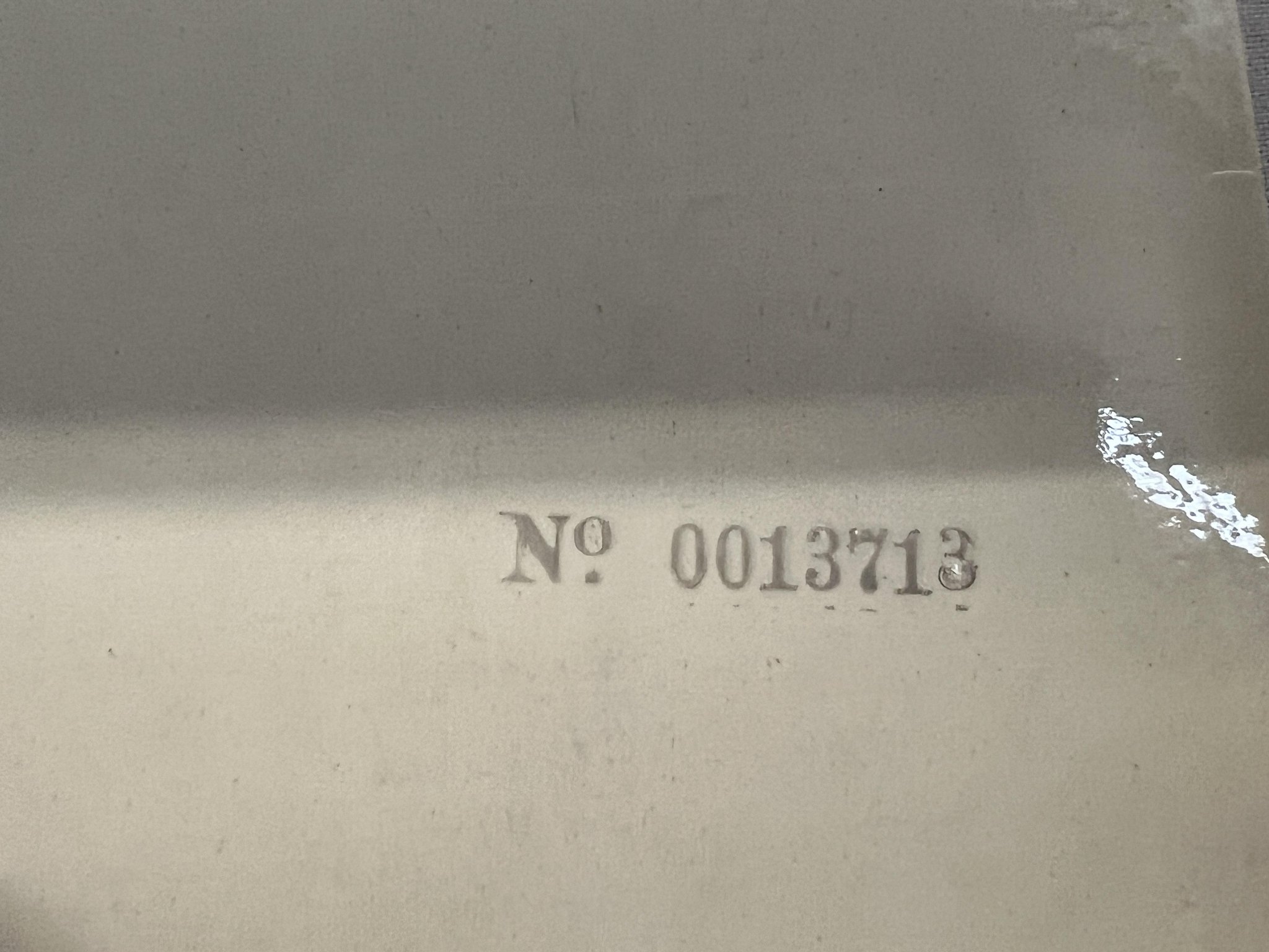 Omslagsbild för skivan THE BEATLES white album 2xLP -68 UK APPLE PCS 7068 LOW NUMBER #13713