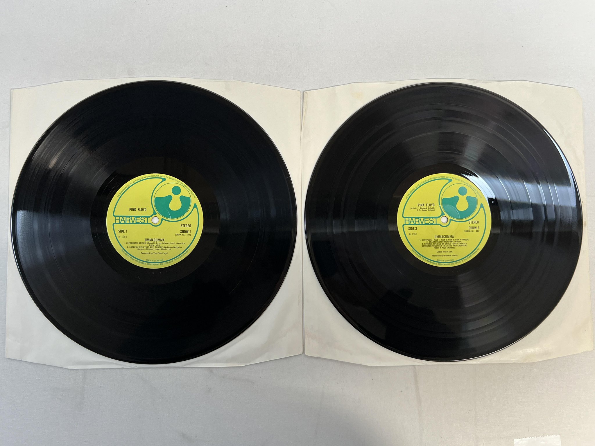Omslagsbild för skivan PINK FLOYD ummagumma LP -69 UK HARVEST SHDW 1