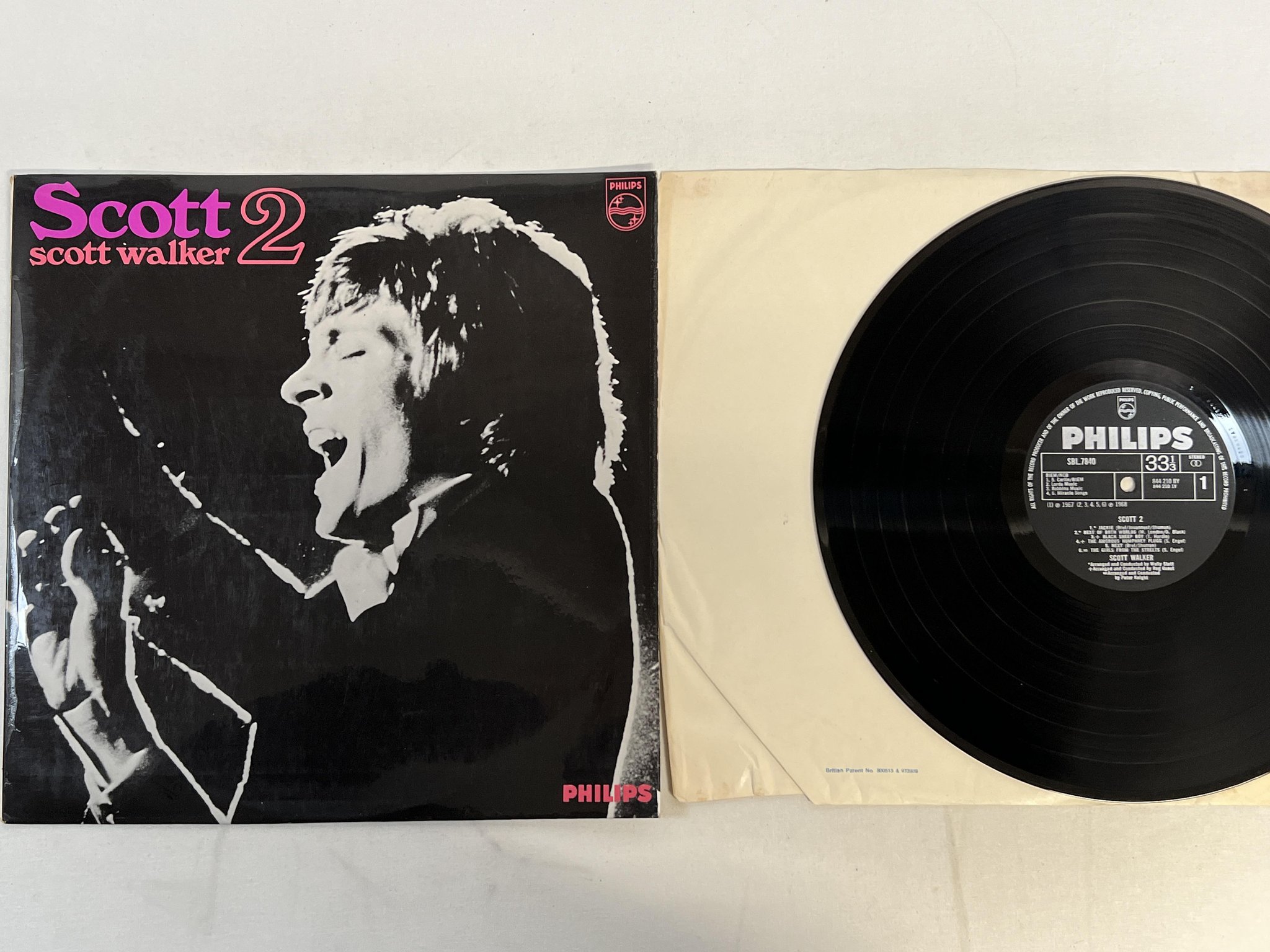 Omslagsbild för skivan SCOTT WALKER Scott 2 LP -68 UK PHILIPS SBL 7840