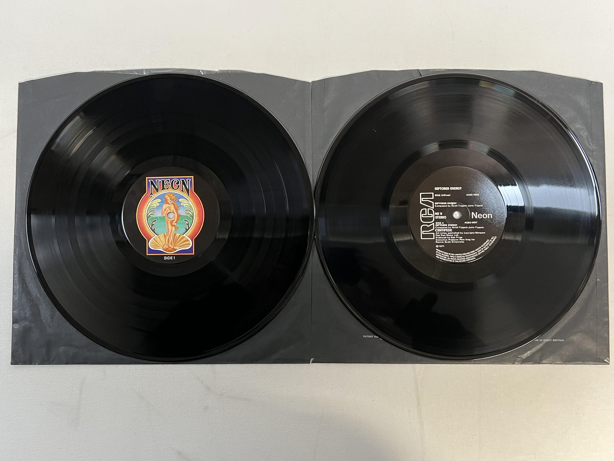 Omslagsbild för skivan CENTIPEDE Septober Energy 2xLP -71 UK RCA NEON NE 9 prog jazz