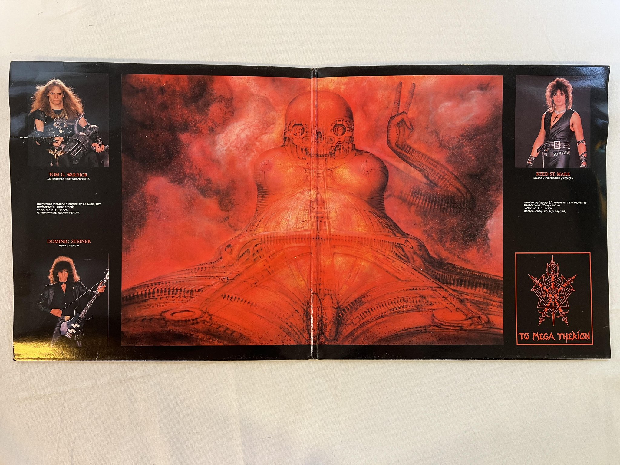 Omslagsbild för skivan CELTIC FROST To Mega Therion LP -85 Ger NOISE N 0031 black metal