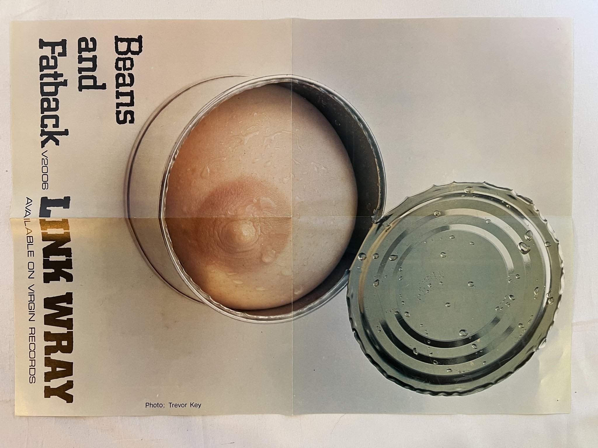 Omslagsbild för skivan LINK WRAY beans and fat back LP -73 UK VIRGIN V2006 w/ POSTER