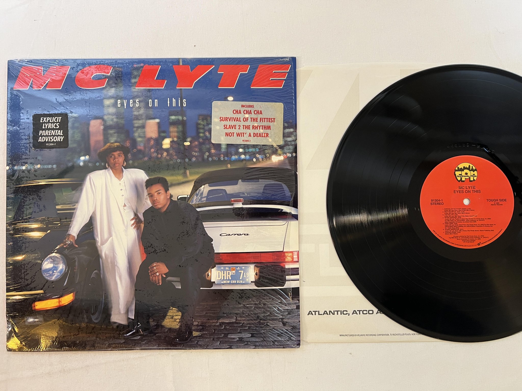 Omslagsbild för skivan MC LYTE eyes on this LP -89 US FIRST PRIORITY 91304-1