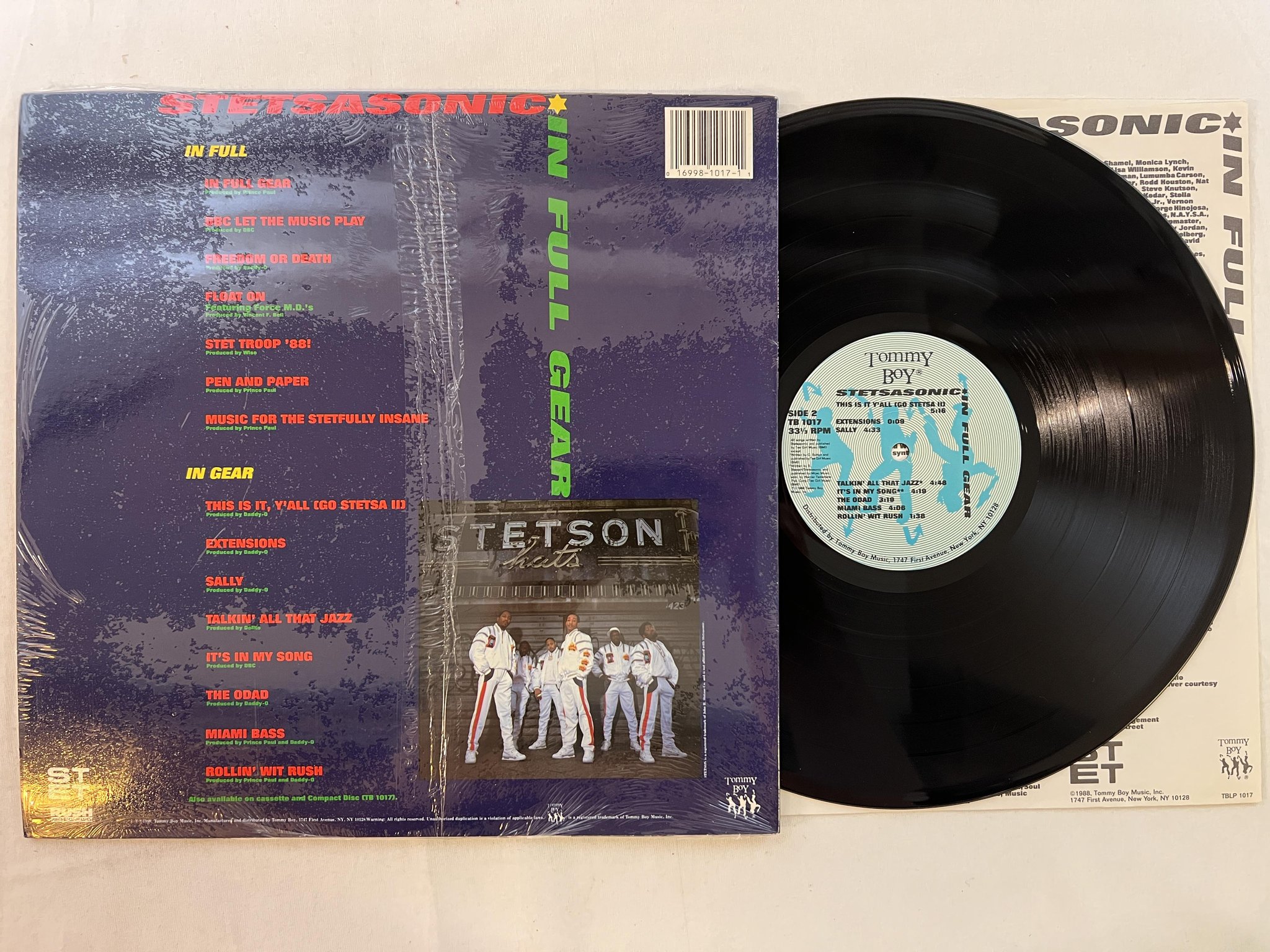 Omslagsbild för skivan STETSASONIC in full gear LP -88 US TOMMY BOY TB 1017 "talkin all that jazz"
