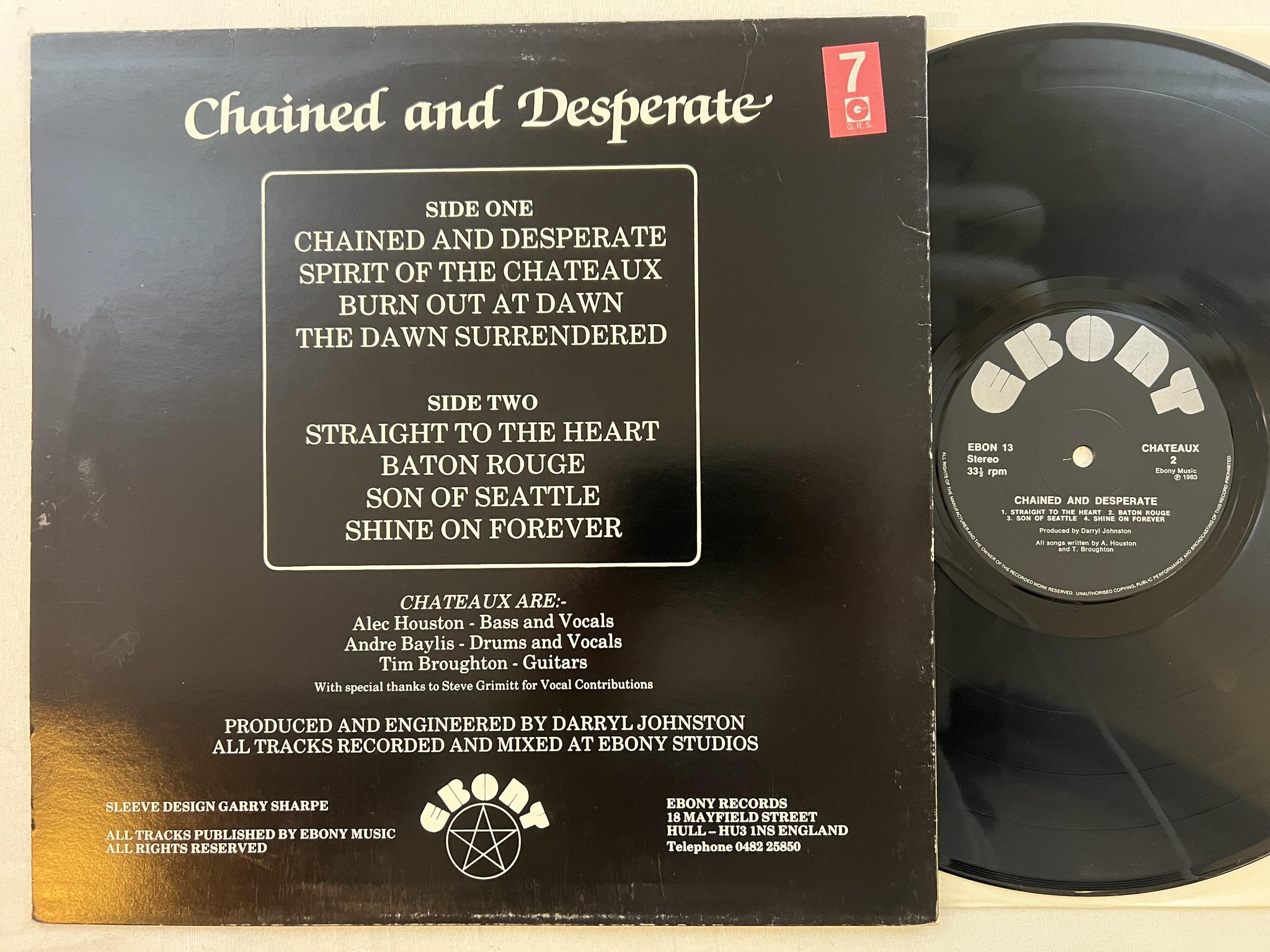 Omslagsbild för skivan CHATEAUX Chained And Desperate LP -83 UK EBONY EBON 13 metal