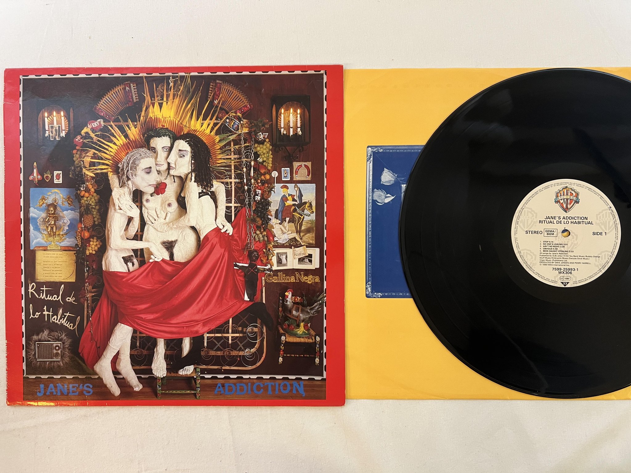 Omslagsbild för skivan JANE'S ADDICTION ritual de lo habitual LP -90 Ger WARNER 7599-25993-1