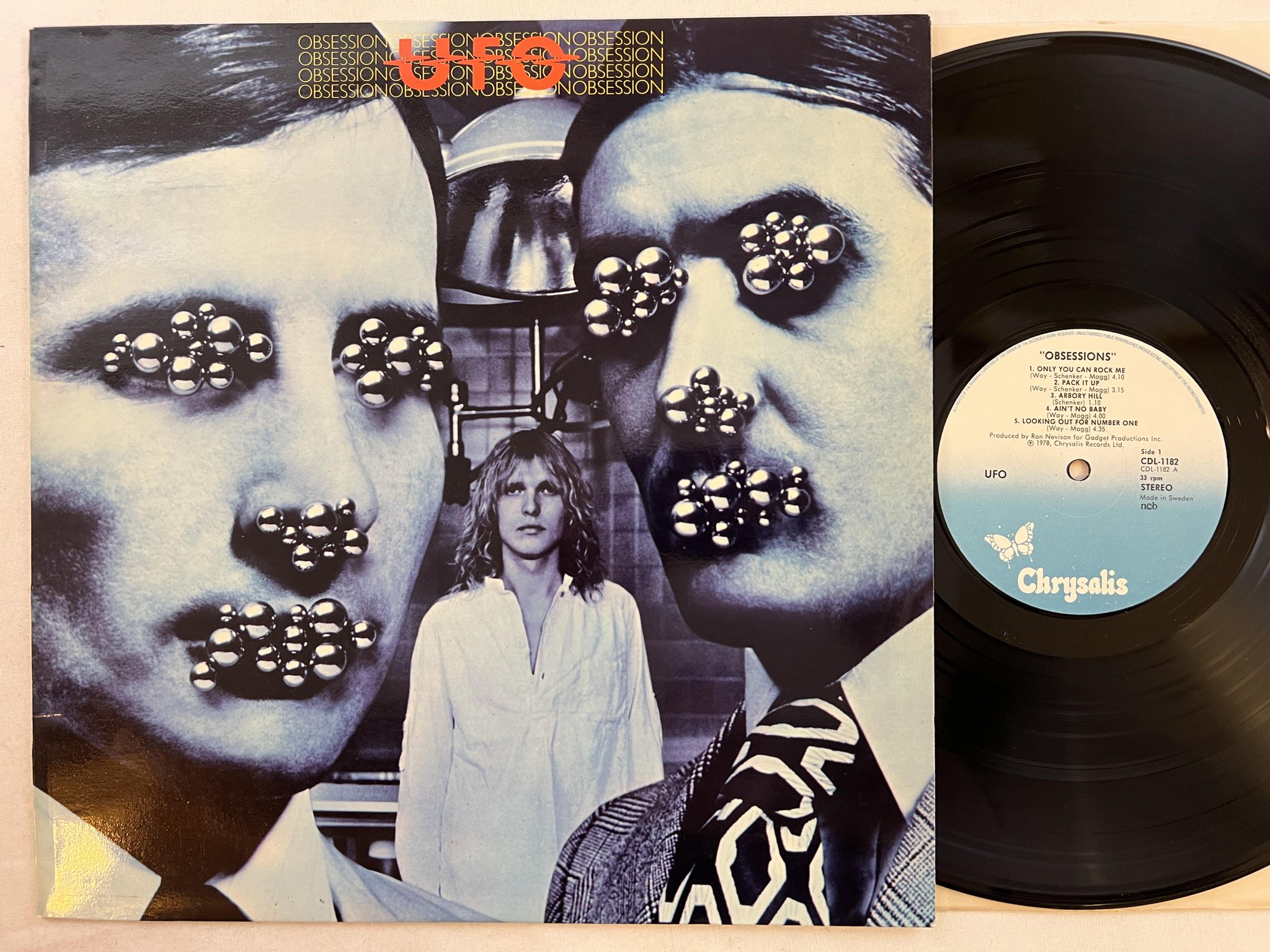 Omslagsbild för skivan UFO obsessions LP -78 Swe CHRYSALIS CDL-1182
