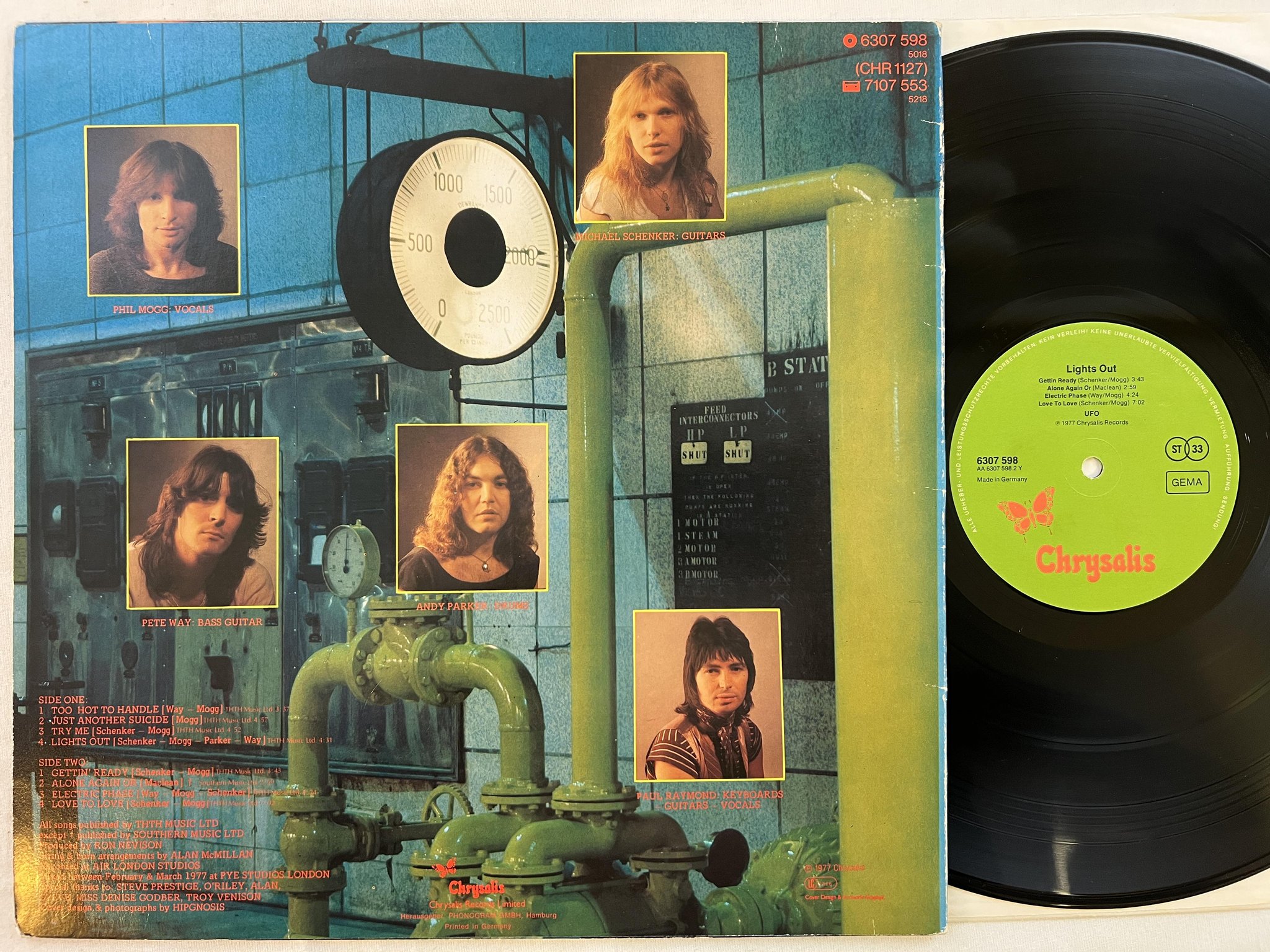 Omslagsbild för skivan UFO lights out LP -77 Ger CHRYSALIS 6307 598