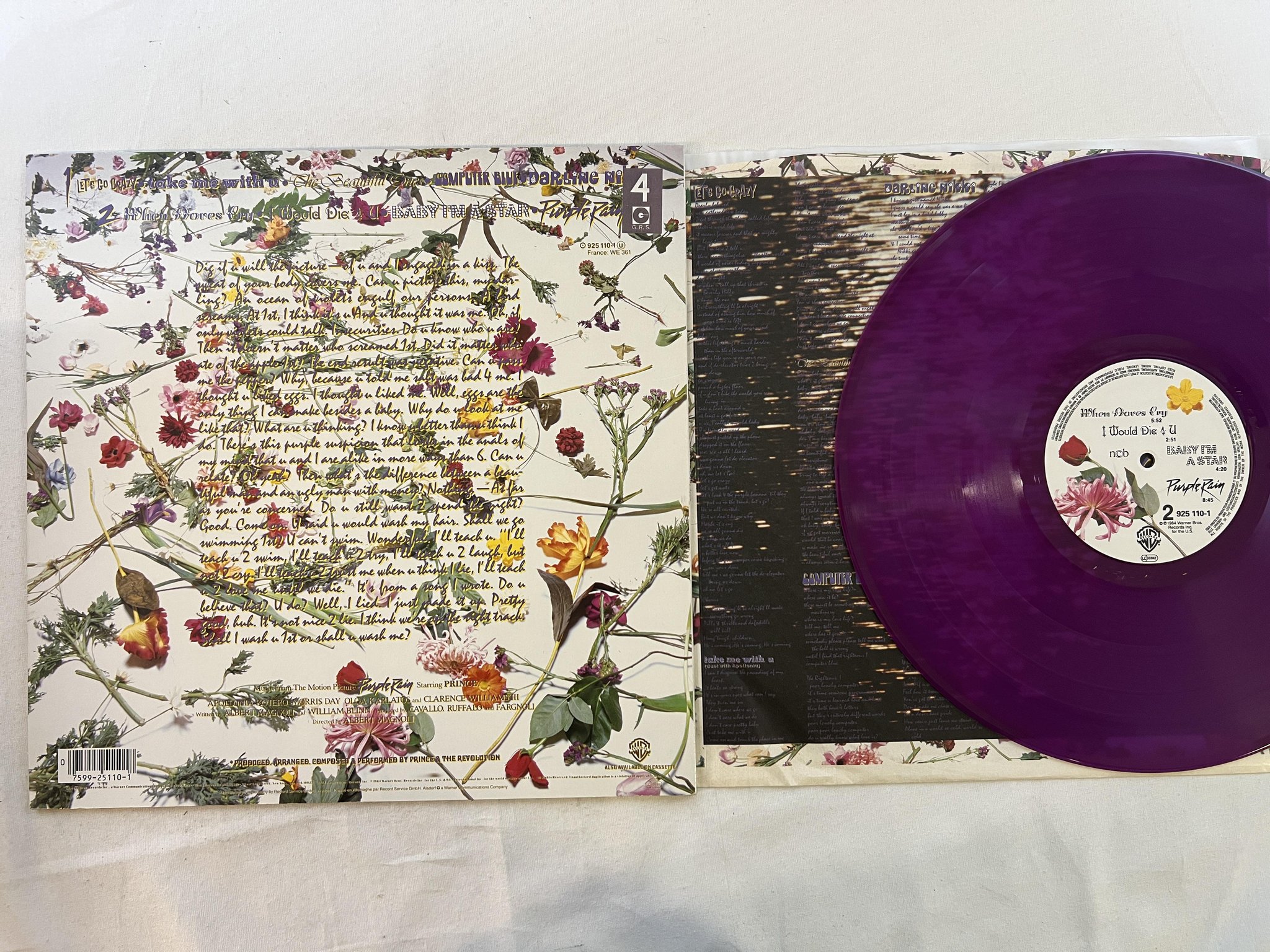 Omslagsbild för skivan PRINCE purple rain LP -84 ncb WARNER BROS 925 110-1 ** PURPLE VINYL **
