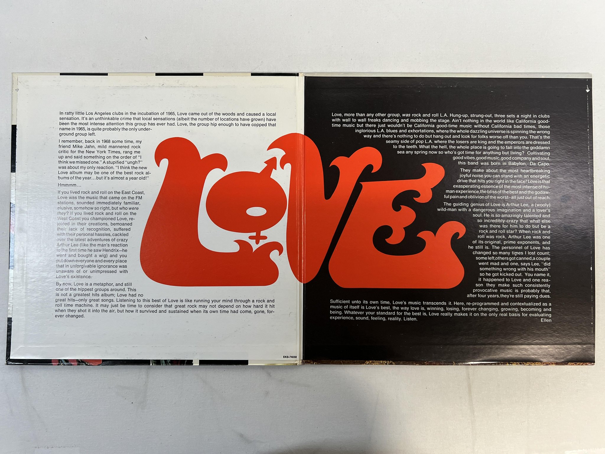 Omslagsbild för skivan LOVE revisited LP -70 US ELEKTRA EKS 74058