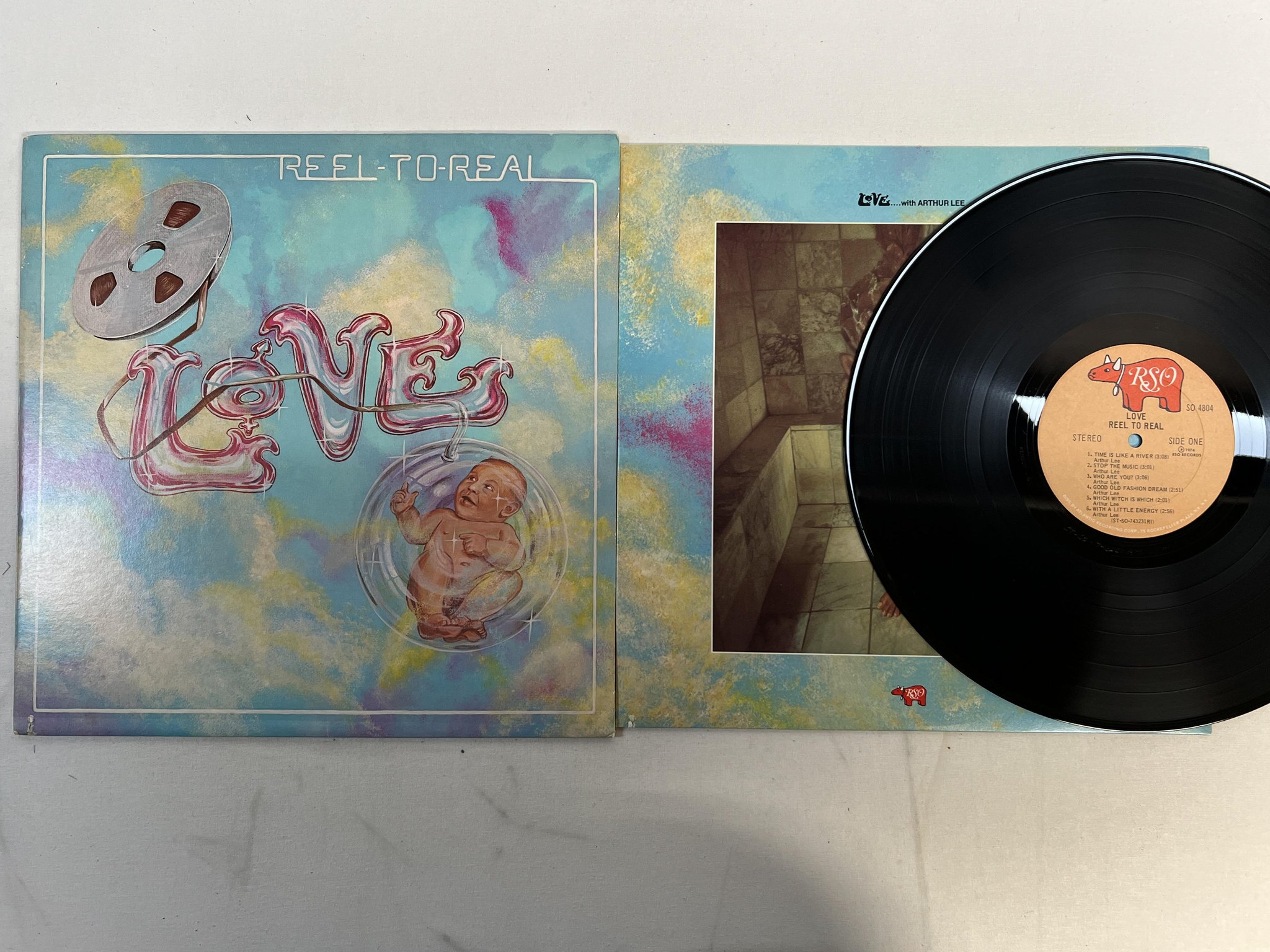 Omslagsbild för skivan LOVE reel to reel LP -74 US RSO SO 4804