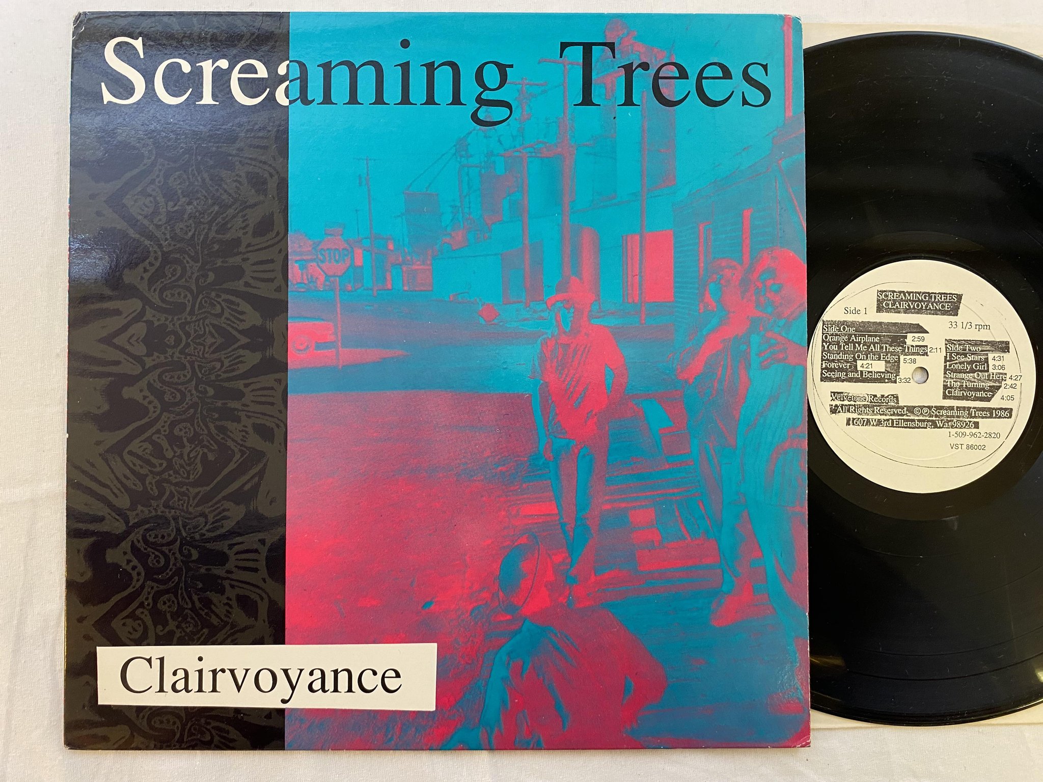 Omslagsbild för skivan SCREAMING TREES clairvoyance LP -86 US VELVETONE VST 86002 ** MEGA RARE **