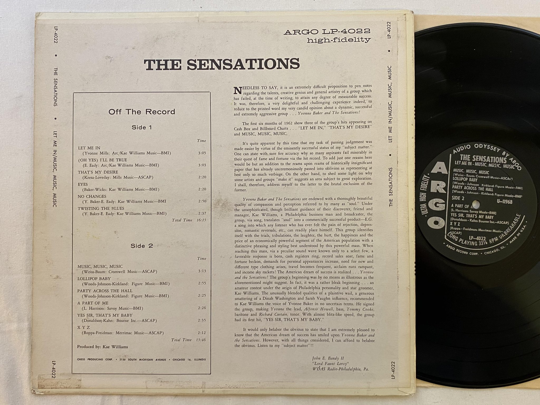 Omslagsbild för skivan THE SENSATIONS let me in / music music music LP -63 US ARGO LP-4022 r&b / soul