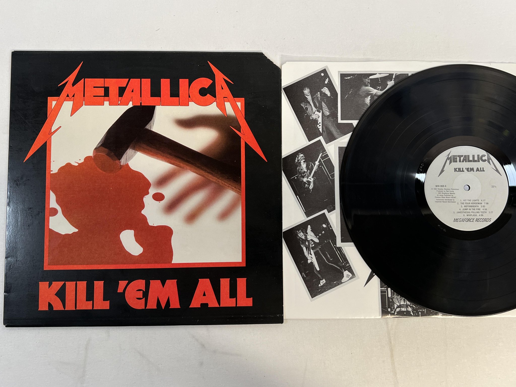 Omslagsbild för skivan METALLICA kill 'em all LP -83 US MEGAFORCE MRI 069 ** EMW Pressing **