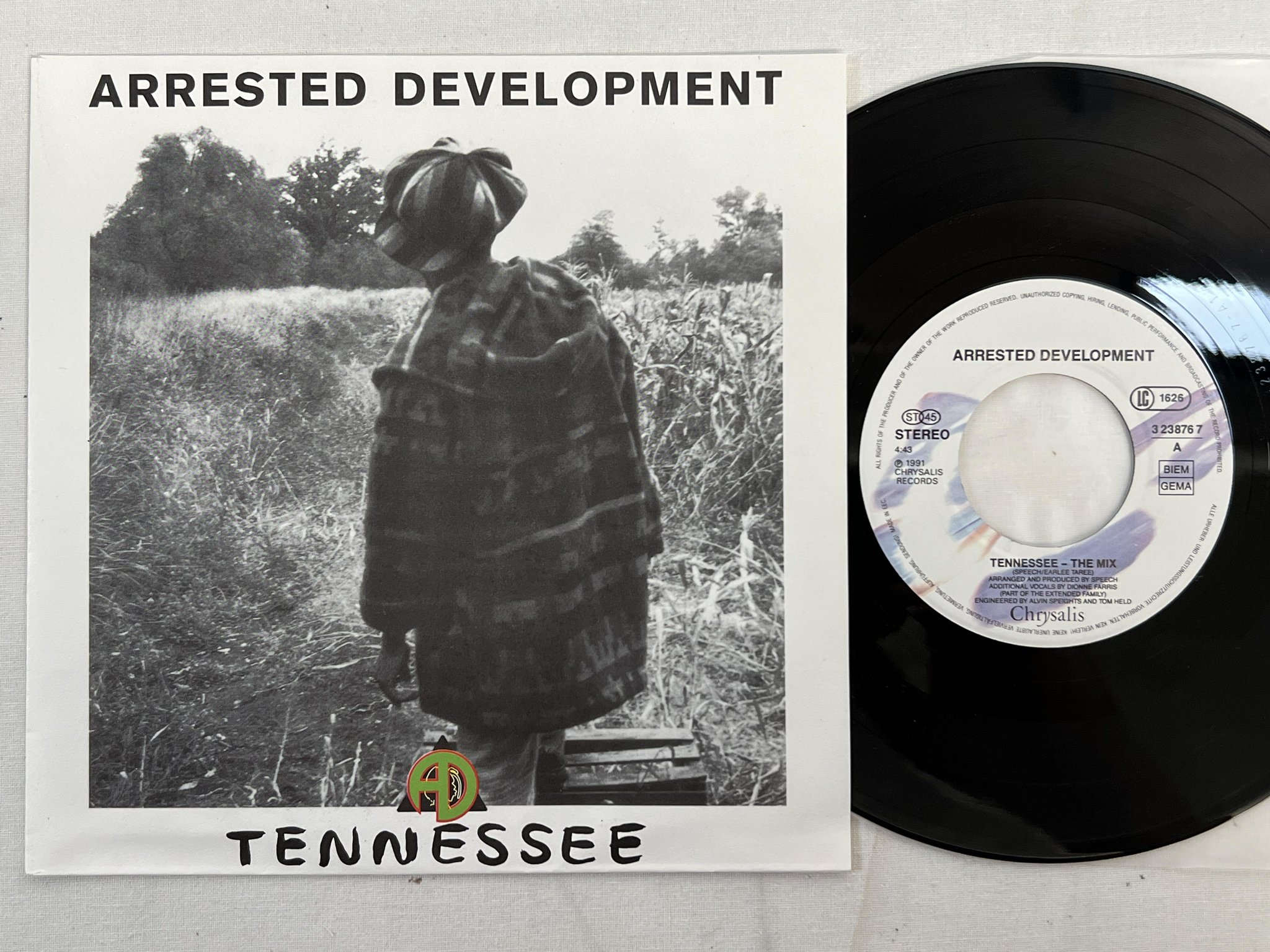 Omslagsbild för skivan ARRESTED DEVELOPMENT Tennessee 7"single -91 Hol CHRYSALIS 3238767