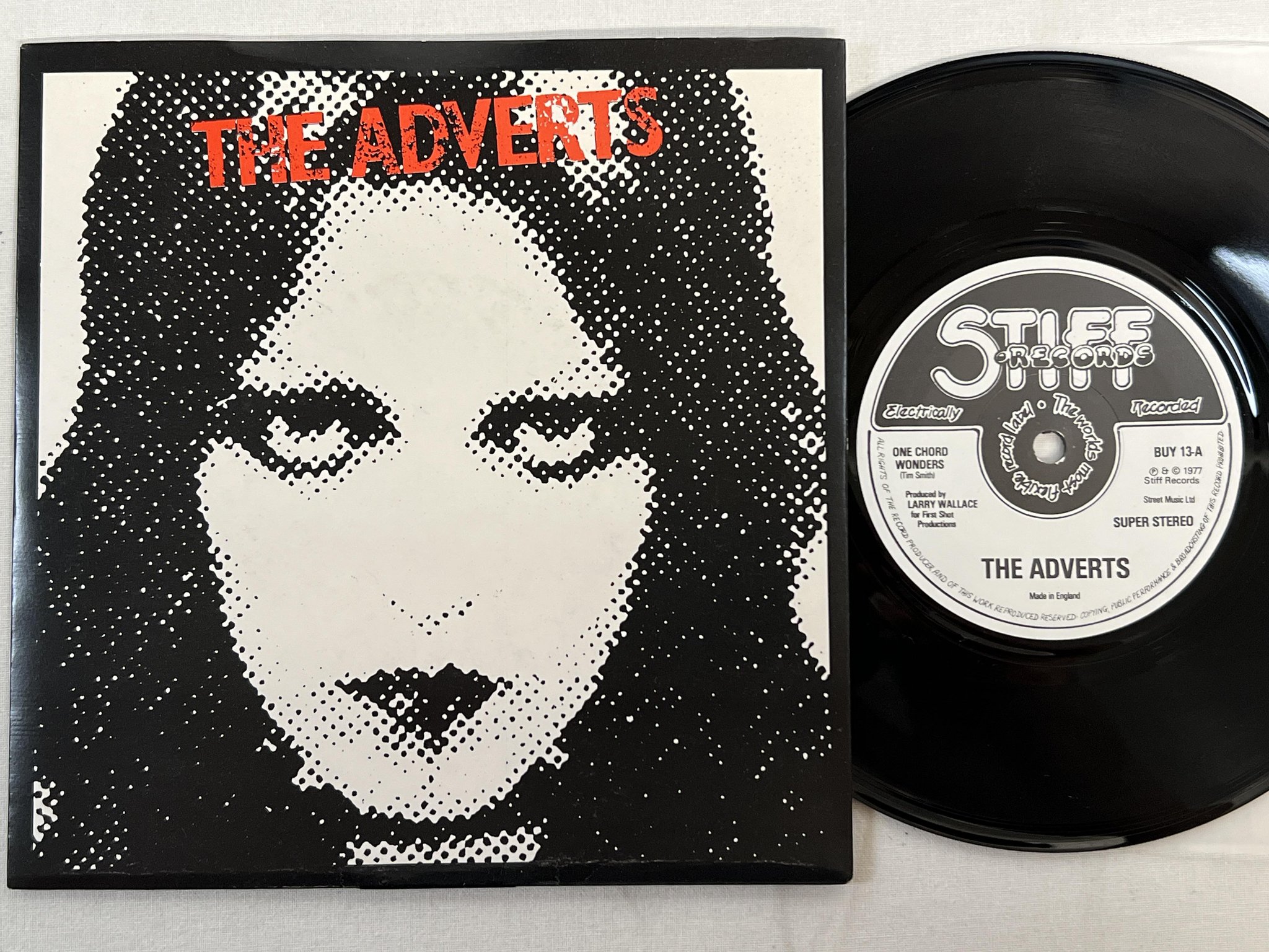 Omslagsbild för skivan THE ADVERTS one chord wonders 7"single -77 UK STIFF BUY 13