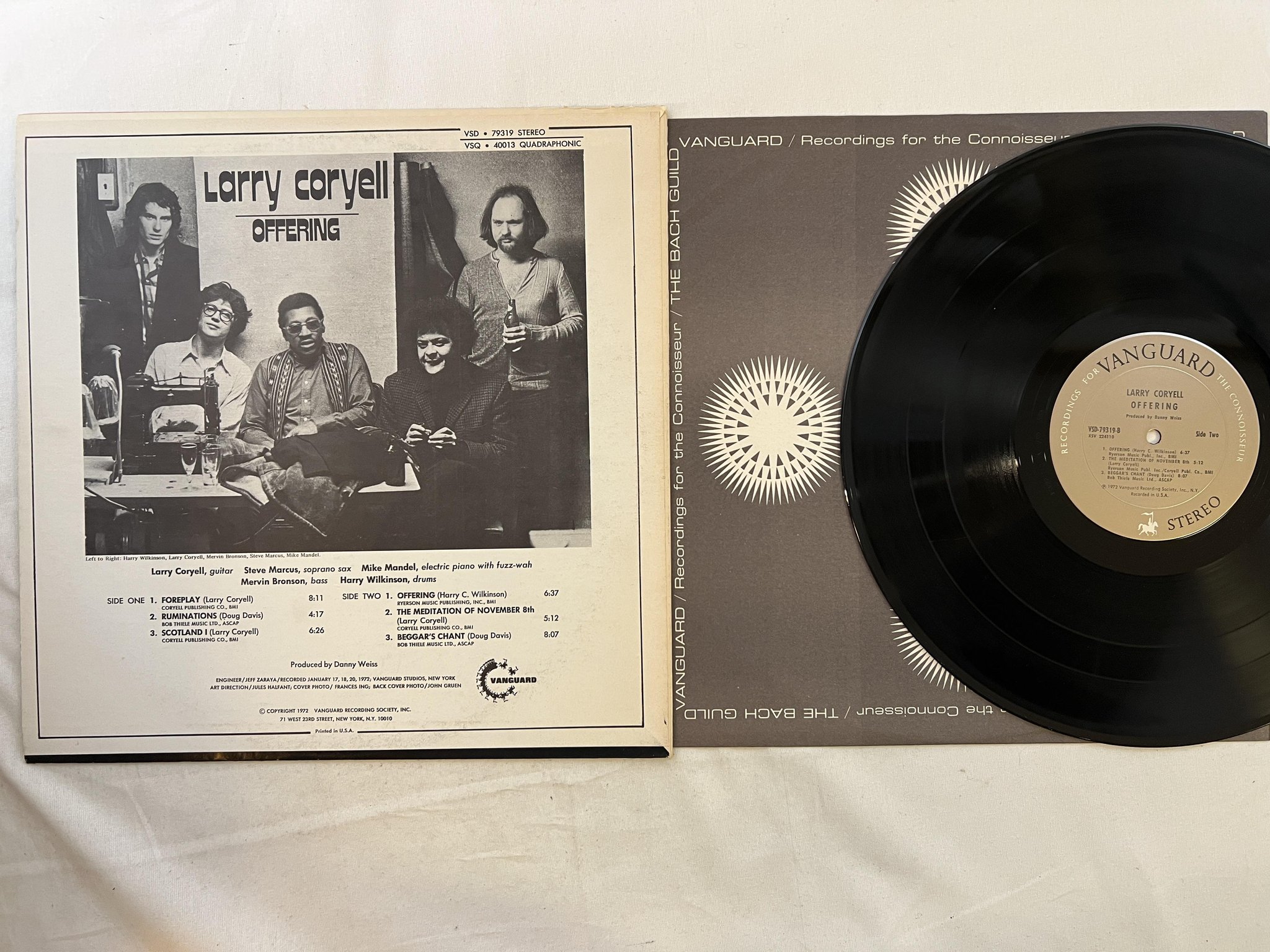 Omslagsbild för skivan LARRY CORYELL offering LP -72 US VANGUARD VSD 79319