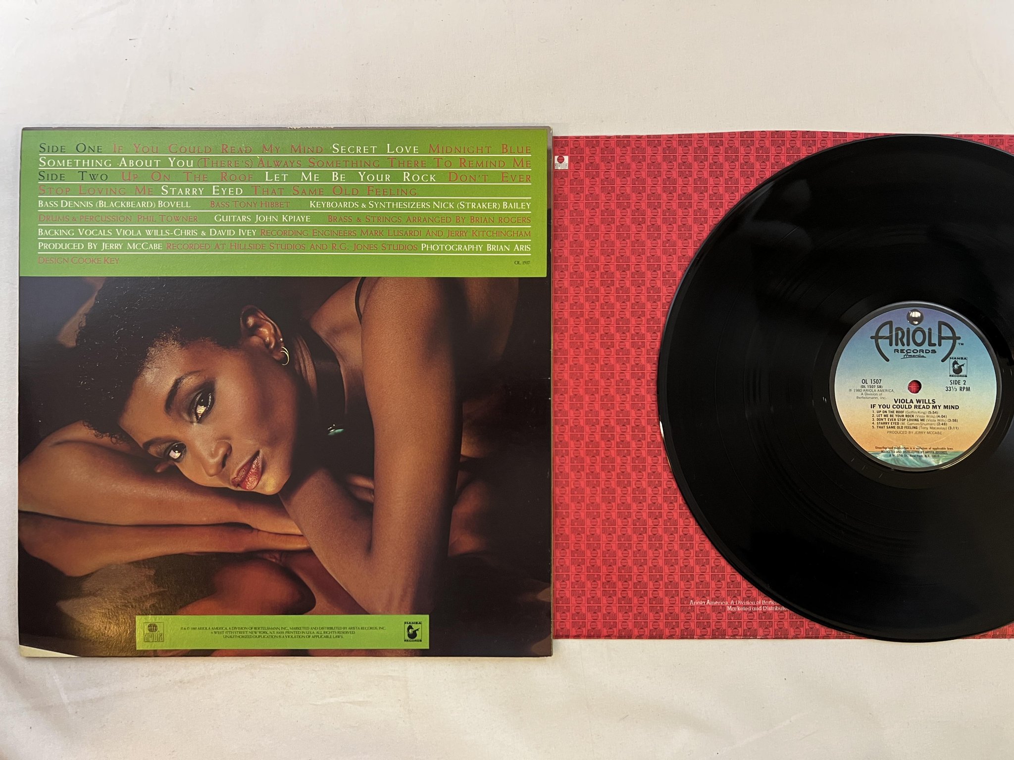 Omslagsbild för skivan VIOLA WILLS if you could read my mind LP -80 US ARIOLA OL-1507