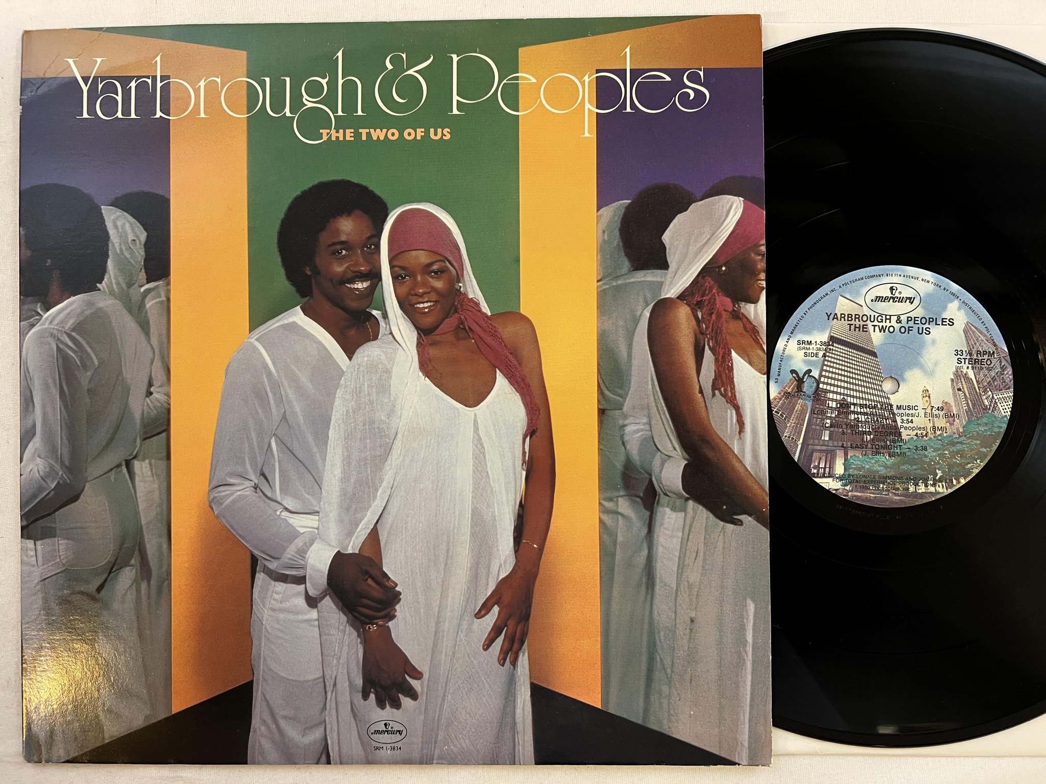 Omslagsbild för skivan YARBROUGH & PEOPLES the two of us LP -80 US MERCURY ** Dont stop the music **